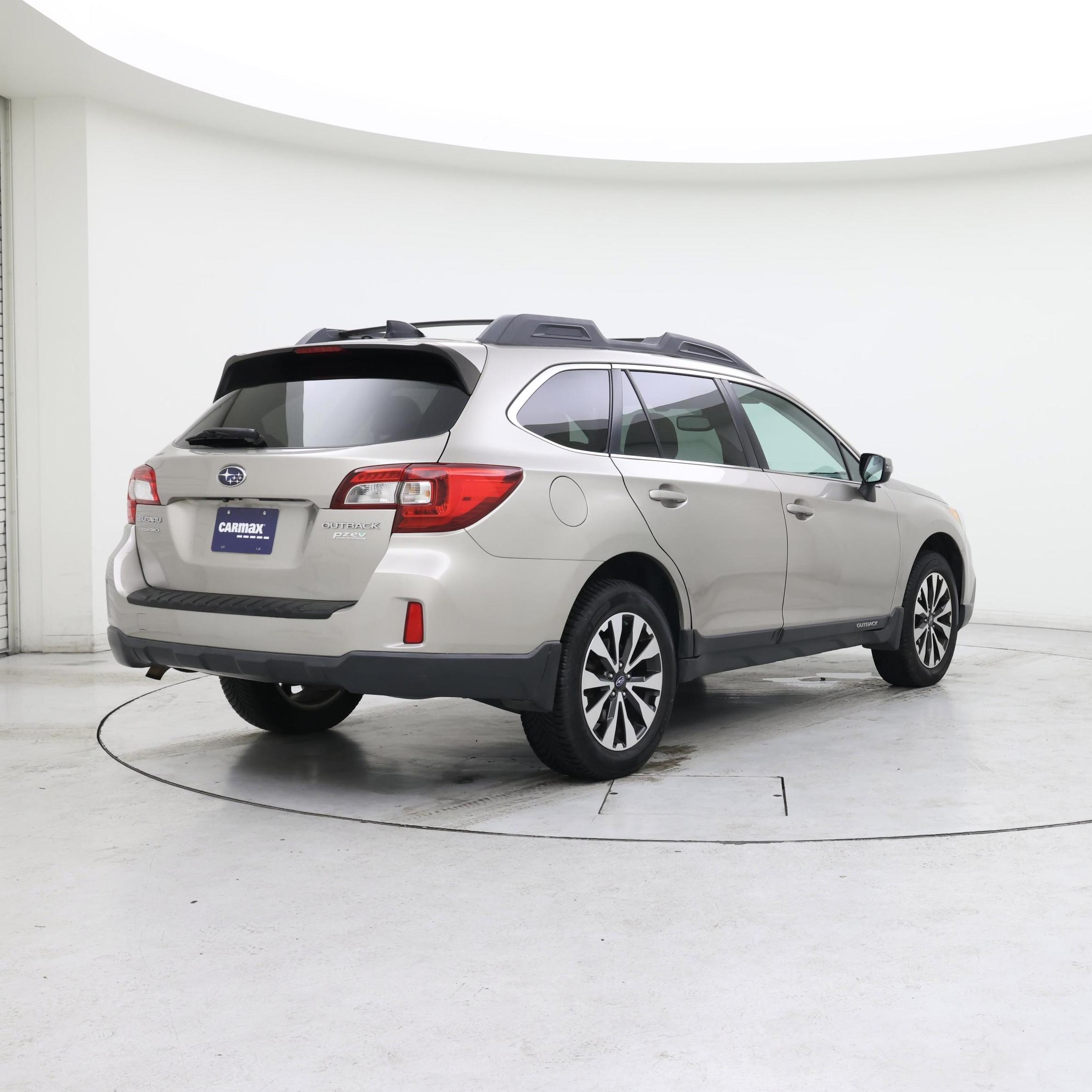 Thumbnail: 2016 Subaru Outback - 8