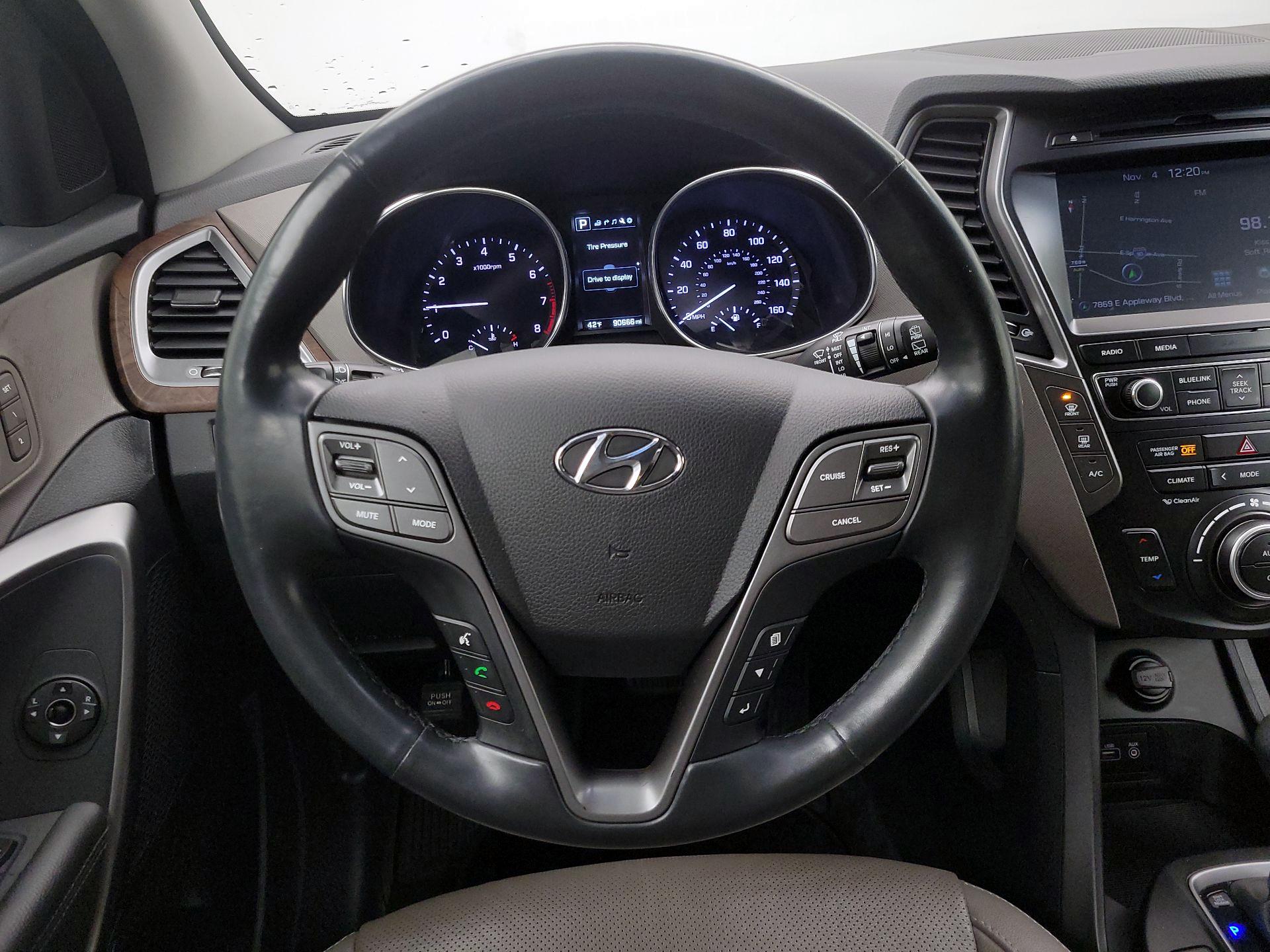 Thumbnail: 2018 Hyundai Santa Fe - 10