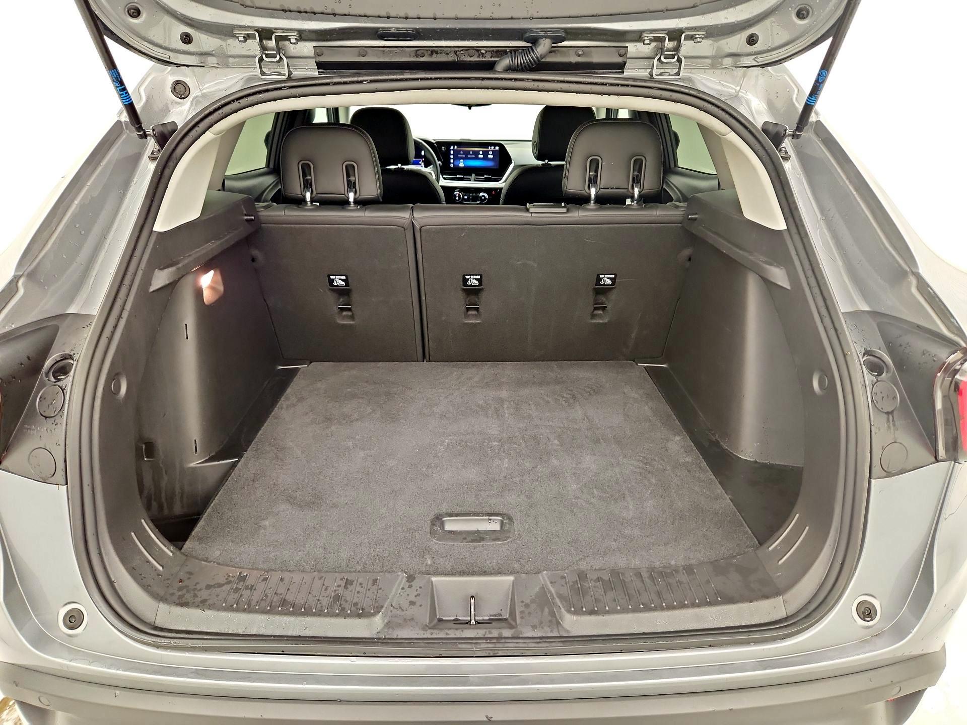 Thumbnail: 2024 Chevrolet Trax - 20