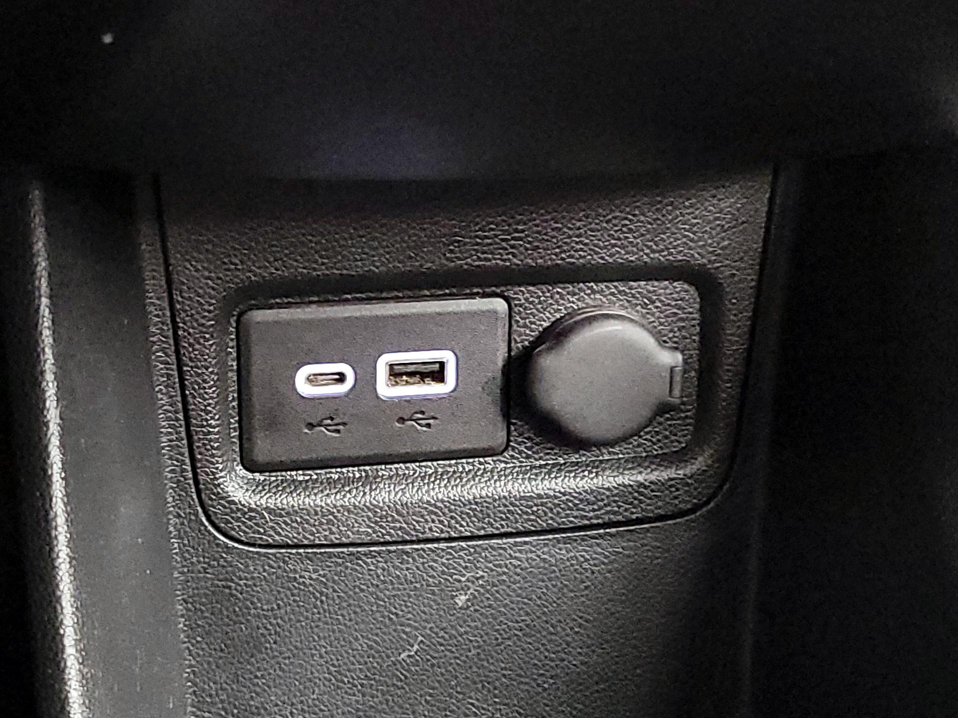 Thumbnail: 2021 Chevrolet Spark - 18