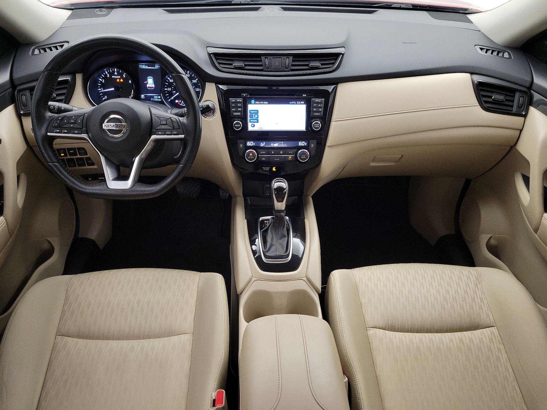 Thumbnail: 2017 Nissan Rogue - 9