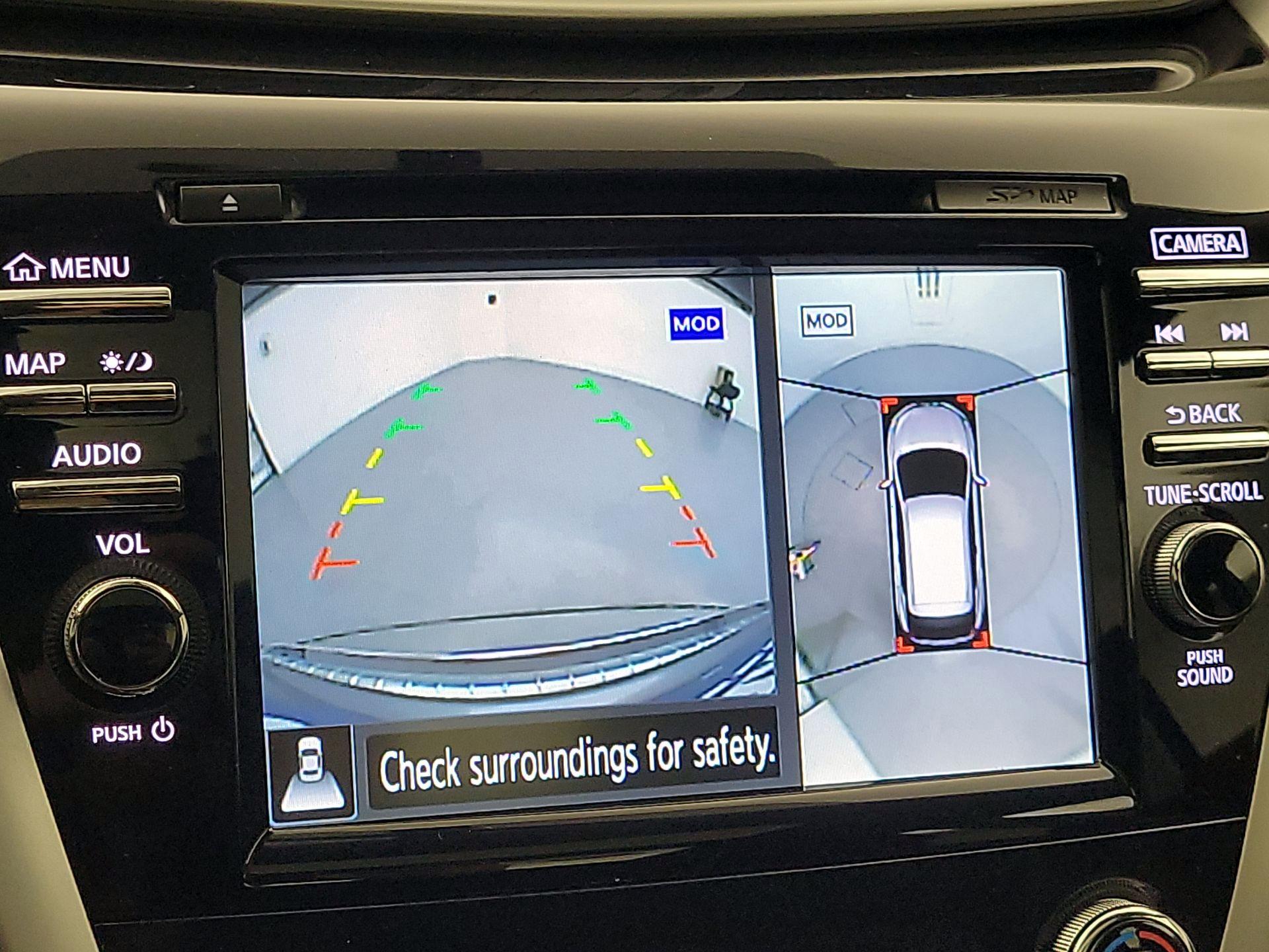 Thumbnail: 2016 Nissan Murano - 15