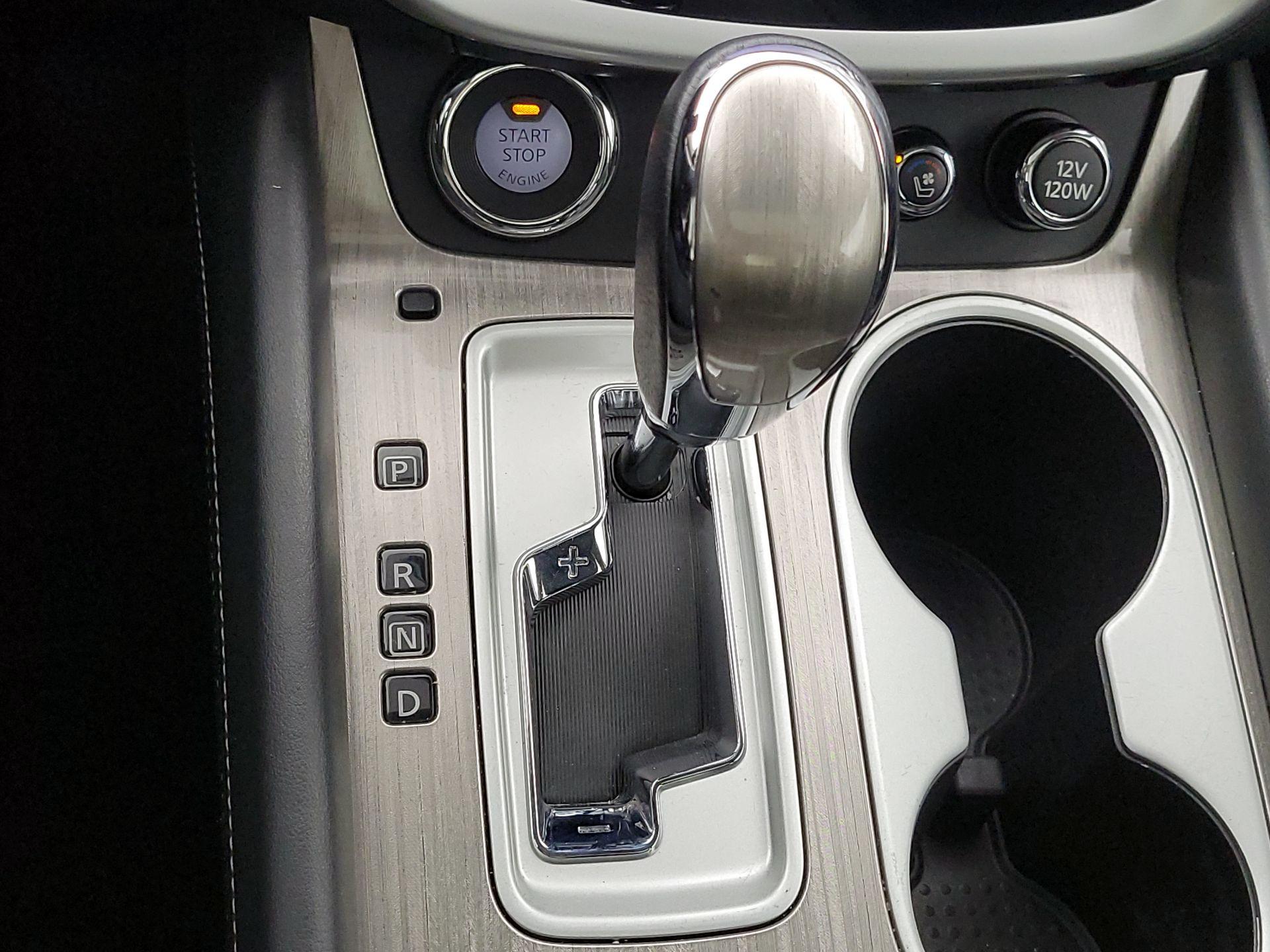 Thumbnail: 2016 Nissan Murano - 18