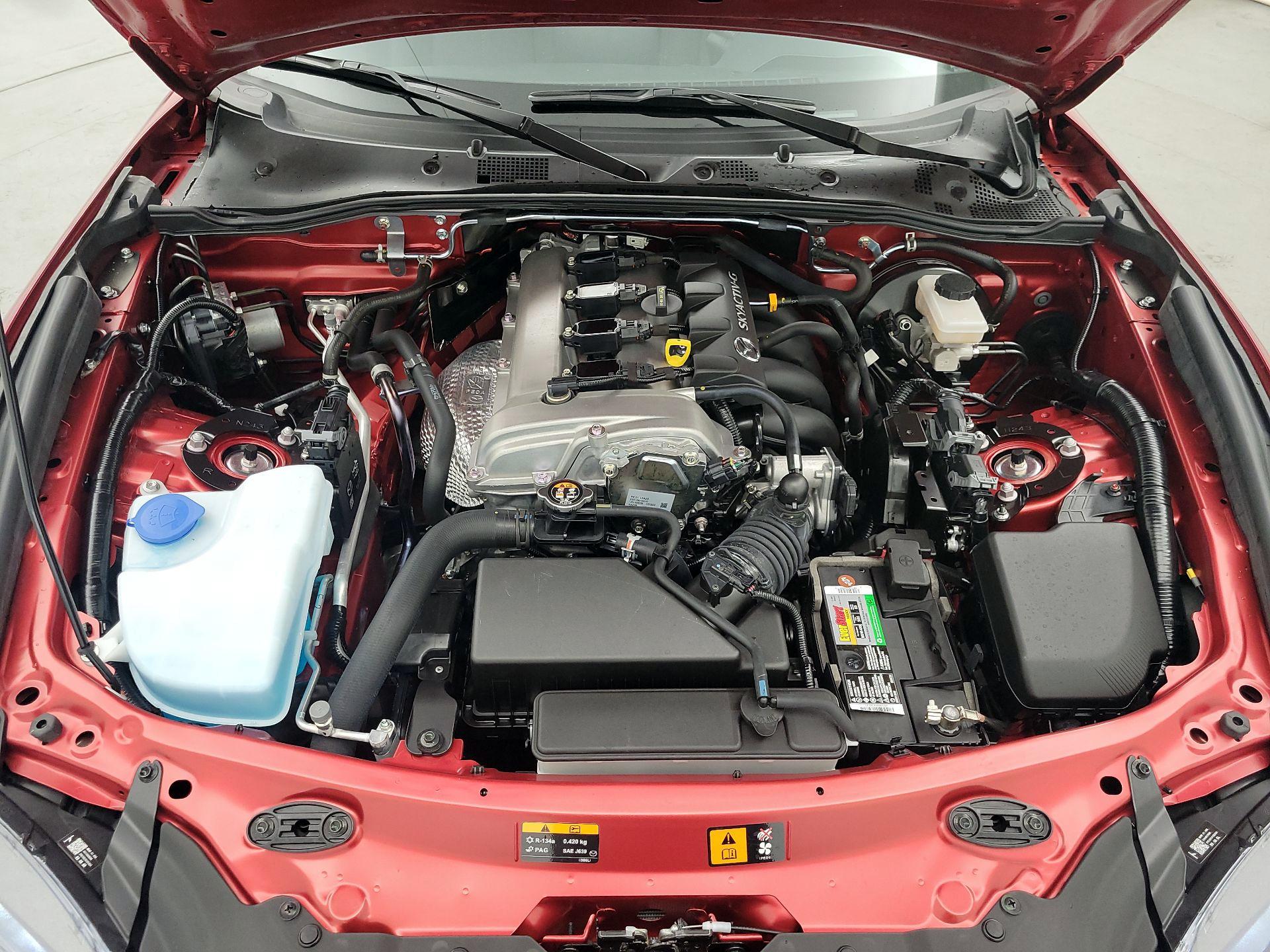 Thumbnail: 2021 Mazda MX-5 Miata - 20