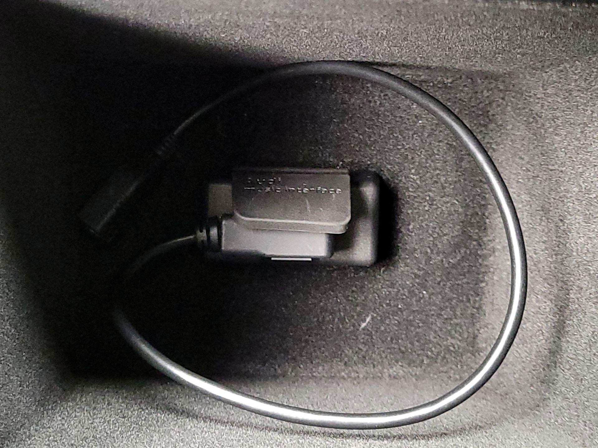 Thumbnail: 2016 Audi Q3 - 19