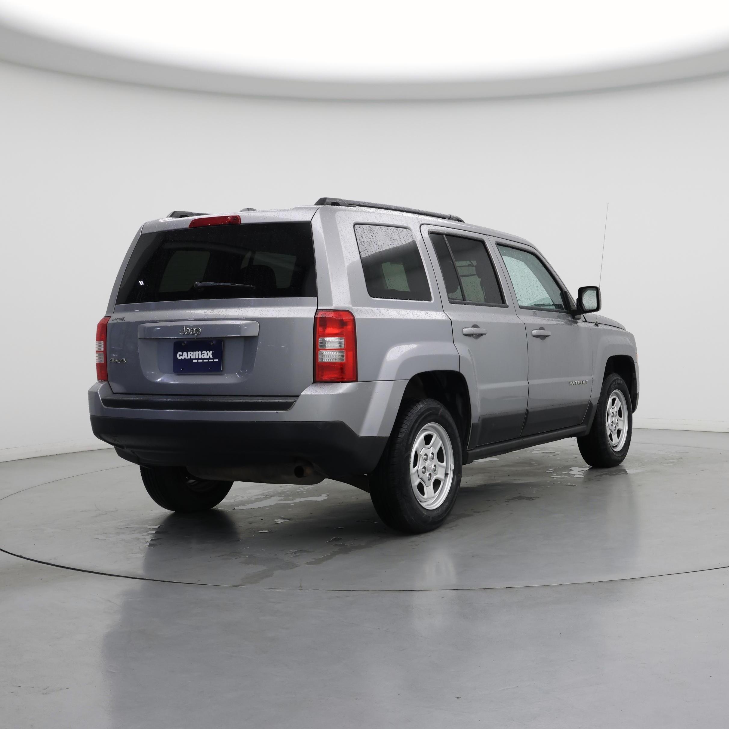 Thumbnail: 2016 Jeep Patriot - 8