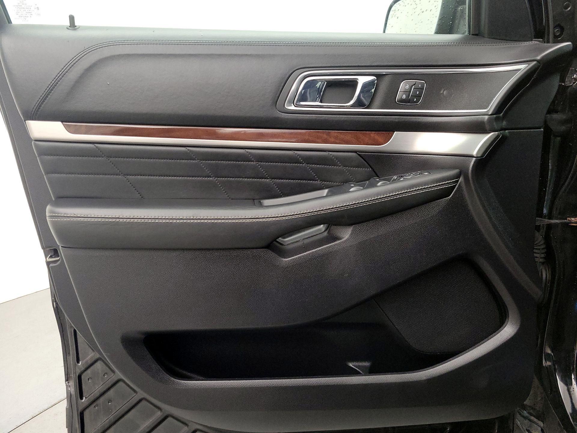 Thumbnail: 2018 Ford Explorer - 12