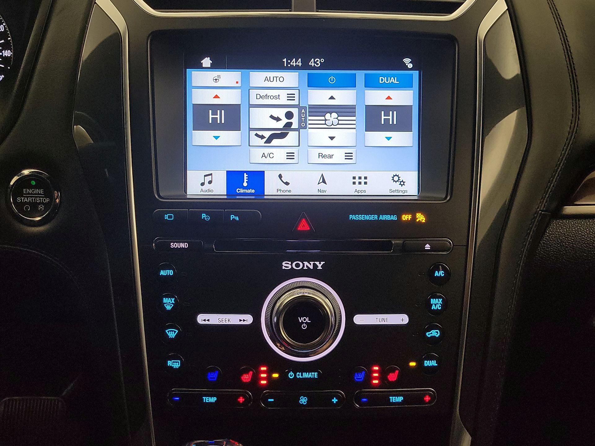 Thumbnail: 2018 Ford Explorer - 17