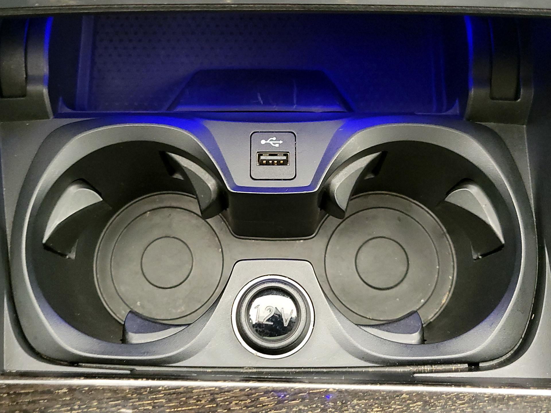 Thumbnail: 2022 BMW 3 Series - 19