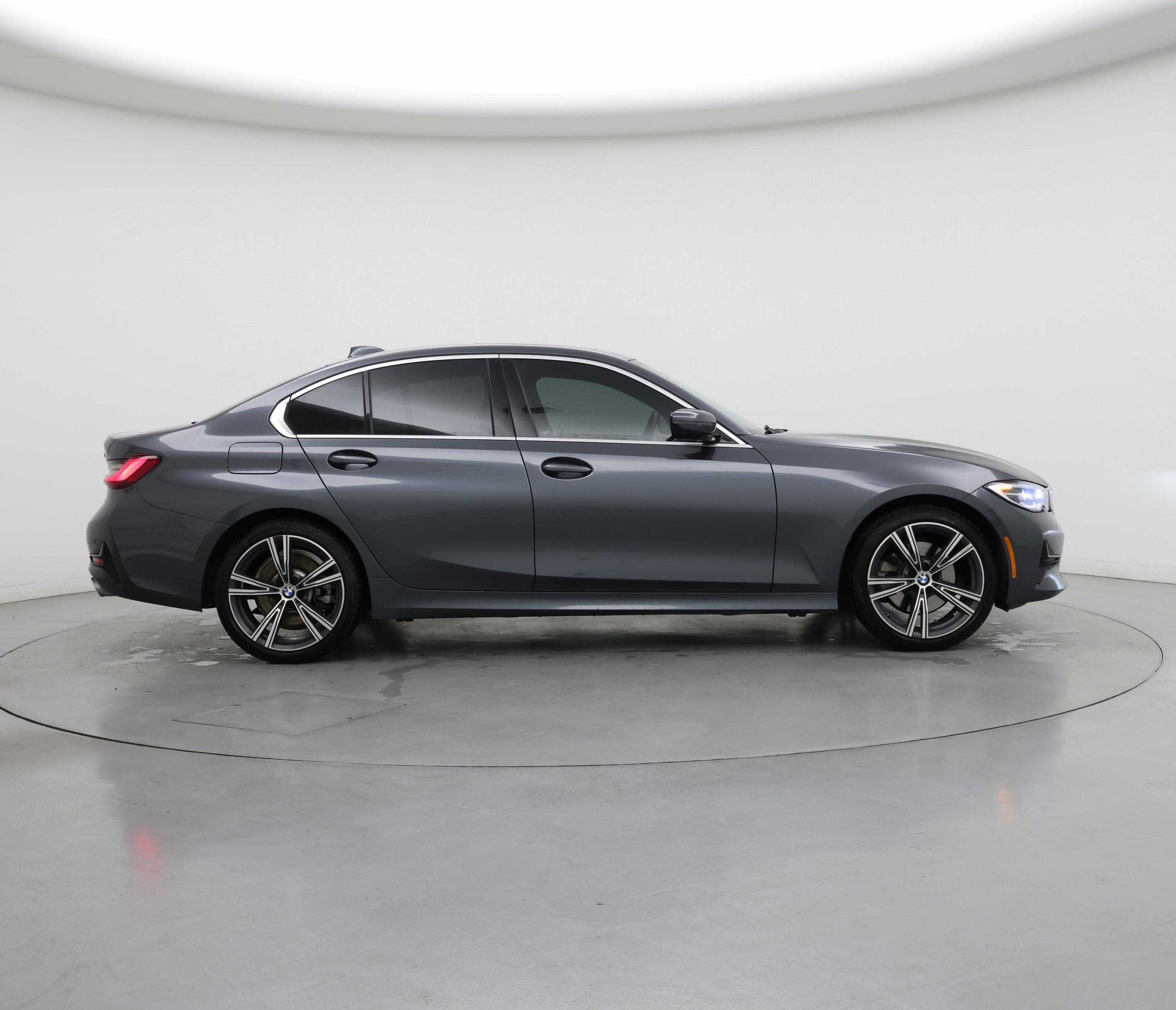 Thumbnail: 2022 BMW 3 Series - 7