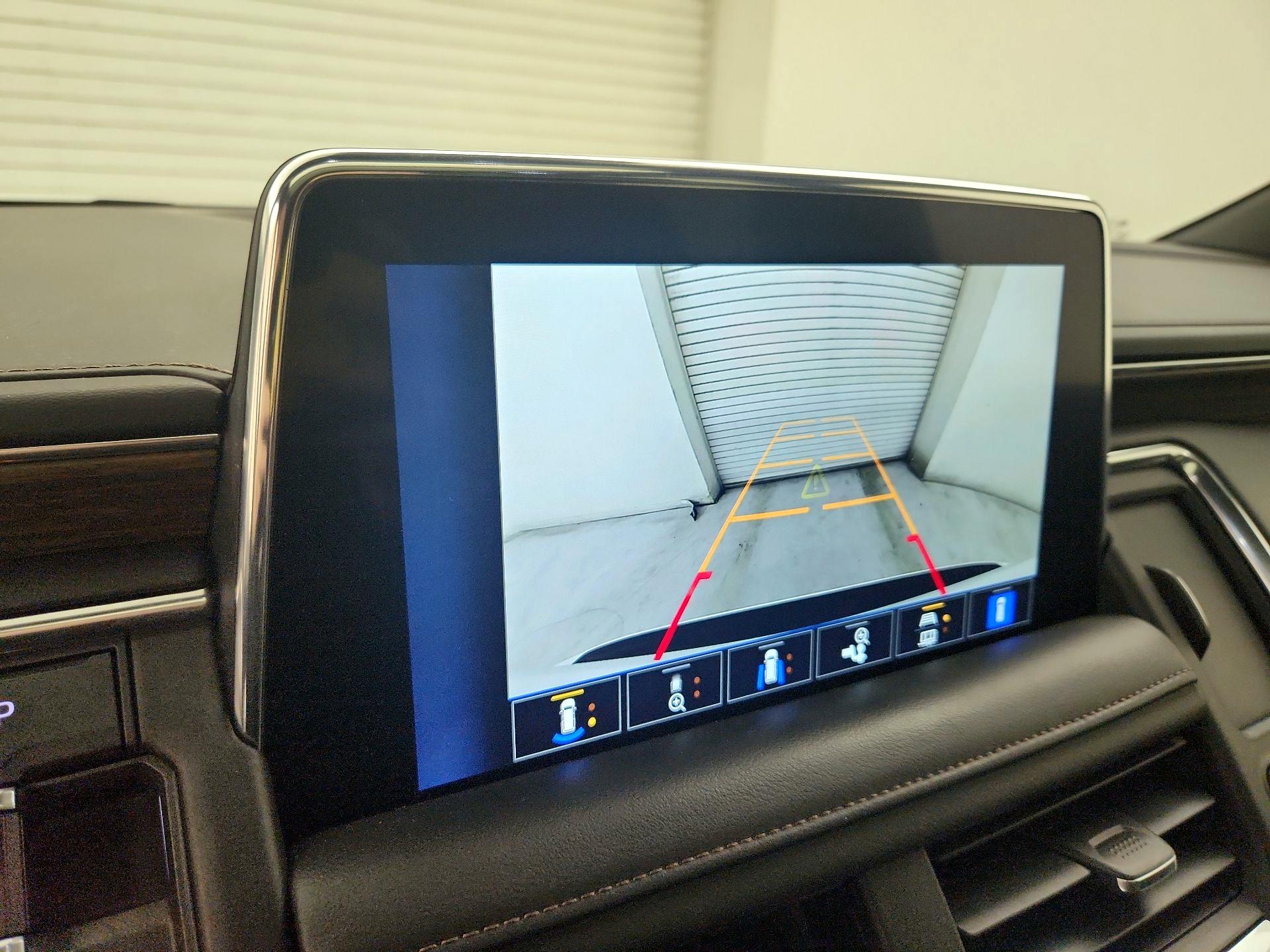 Thumbnail: 2023 Chevrolet Tahoe - 14