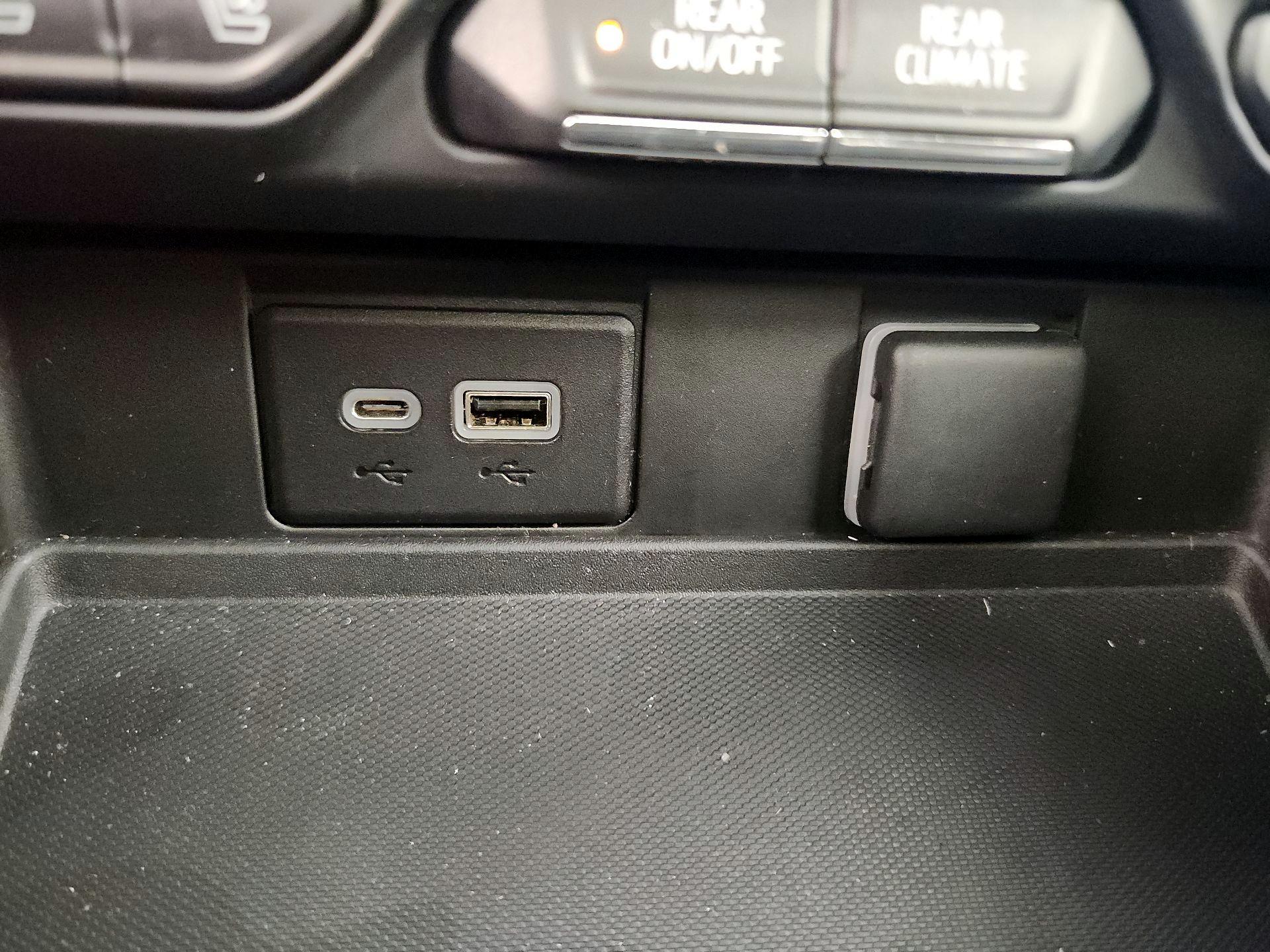 Thumbnail: 2023 Chevrolet Tahoe - 18