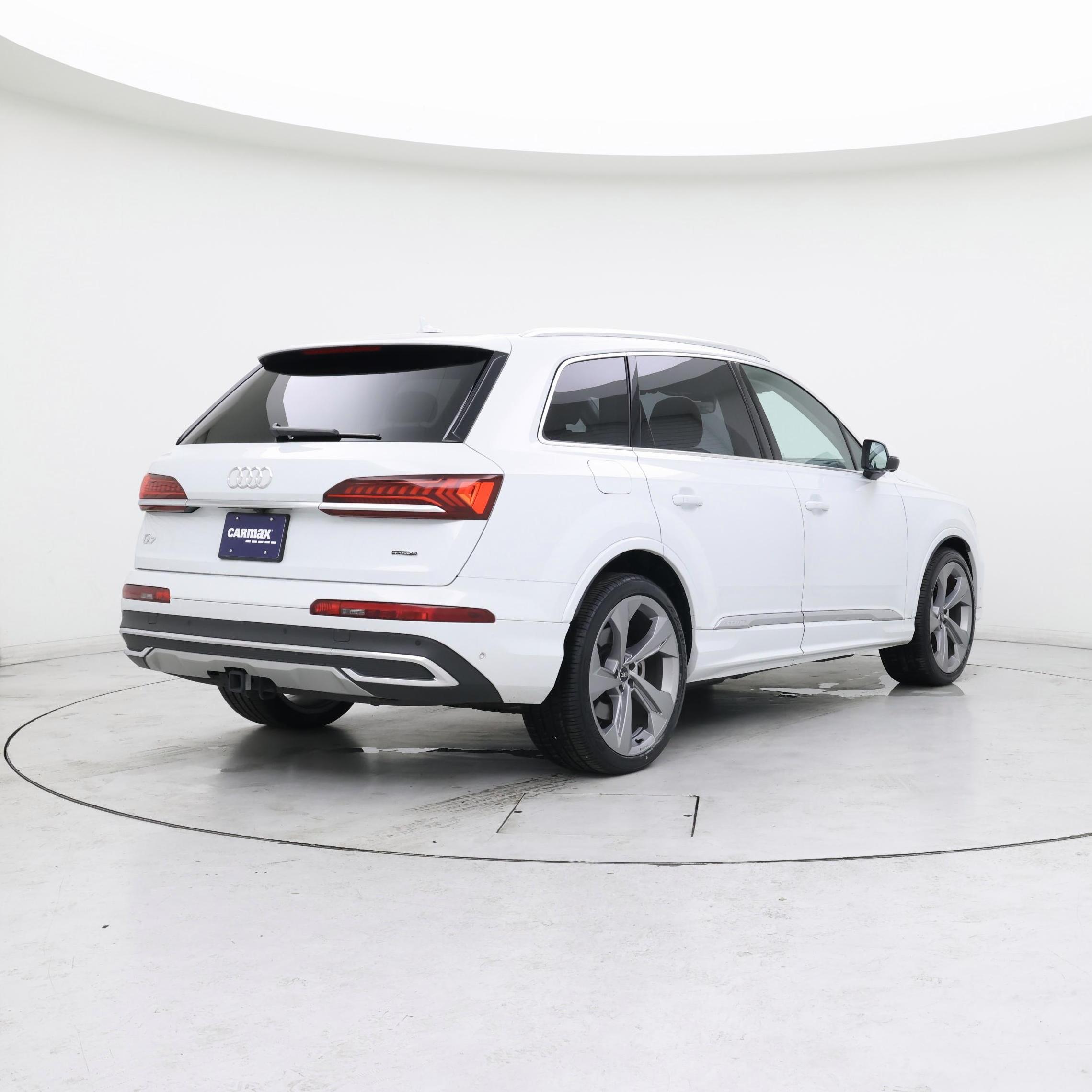 Thumbnail: 2021 Audi Q7 - 8