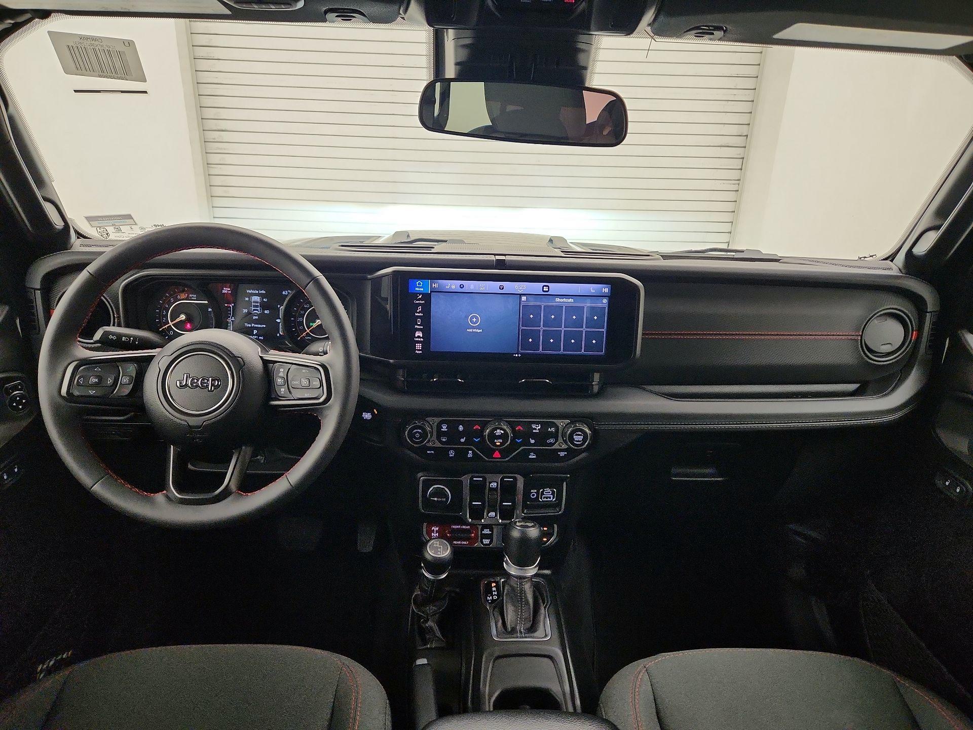 Thumbnail: 2024 Jeep Wrangler - 9