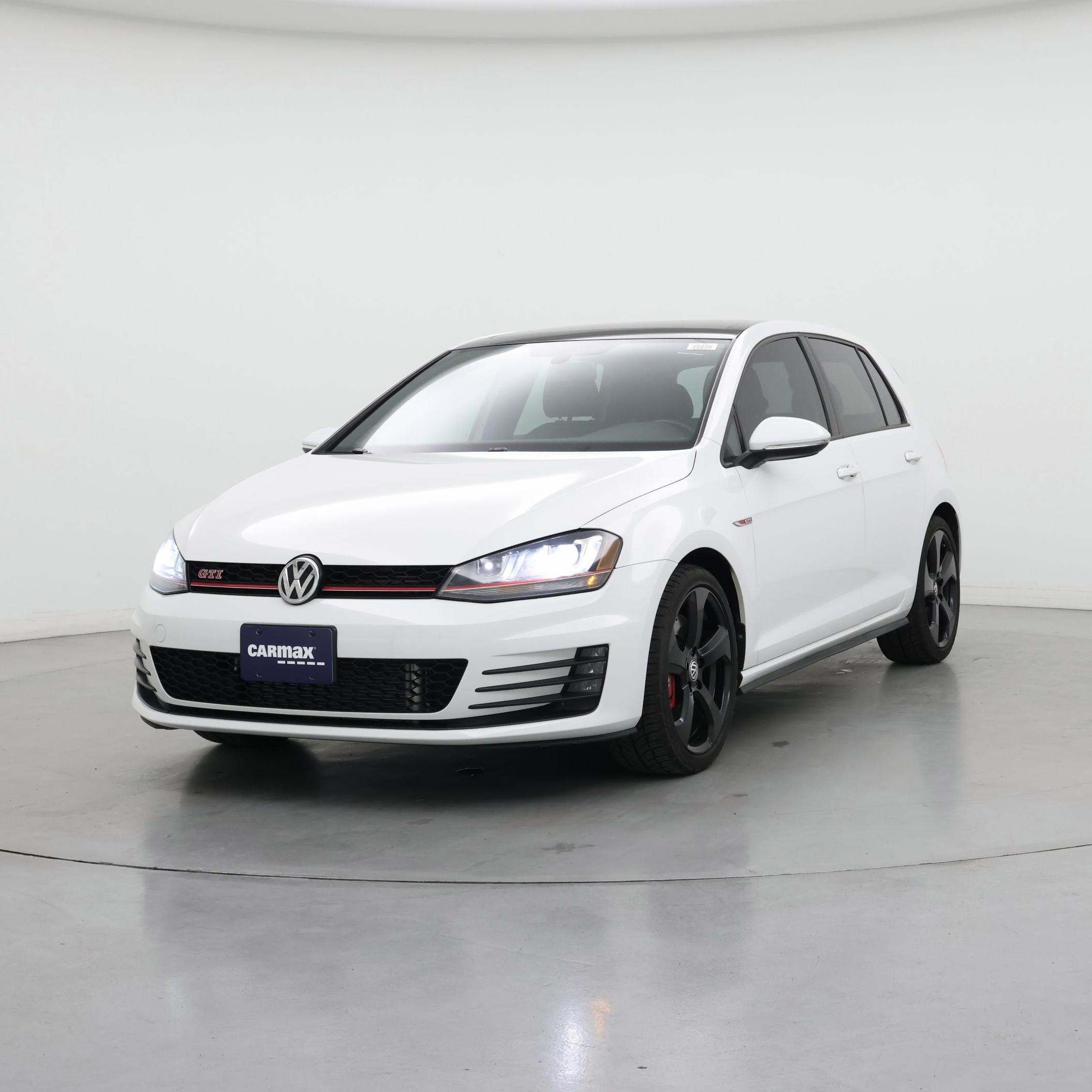 Thumbnail: 2016 Volkswagen Golf - 4