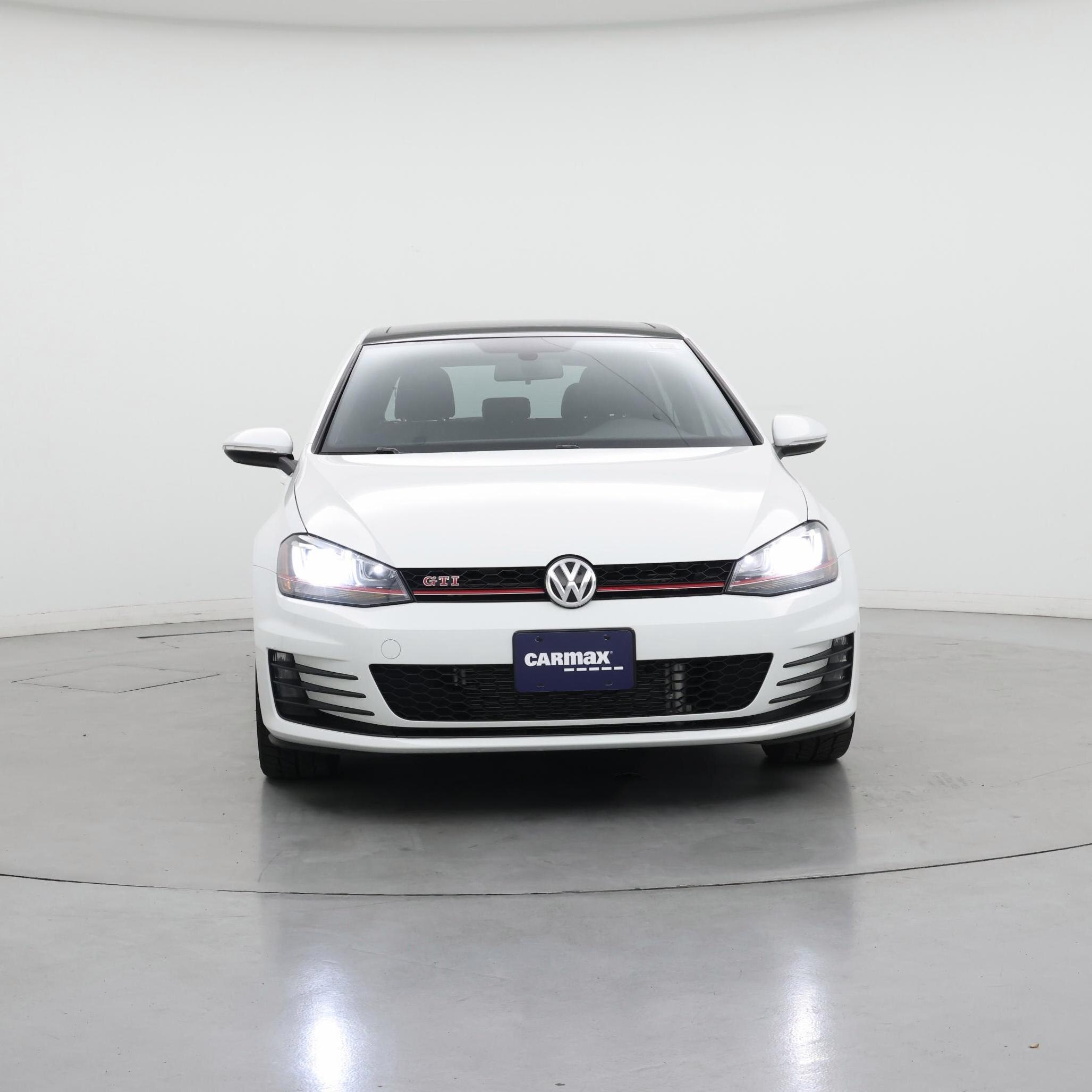 Thumbnail: 2016 Volkswagen Golf - 5