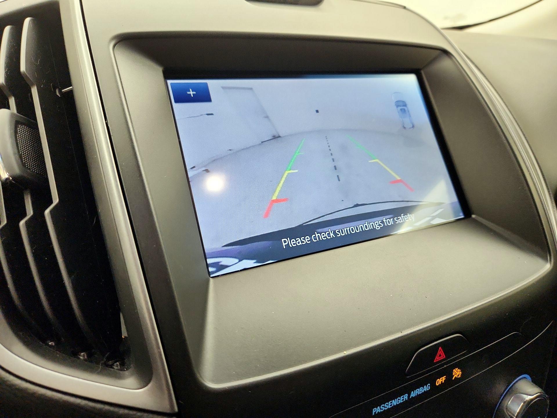 Thumbnail: 2020 Ford Edge - 14