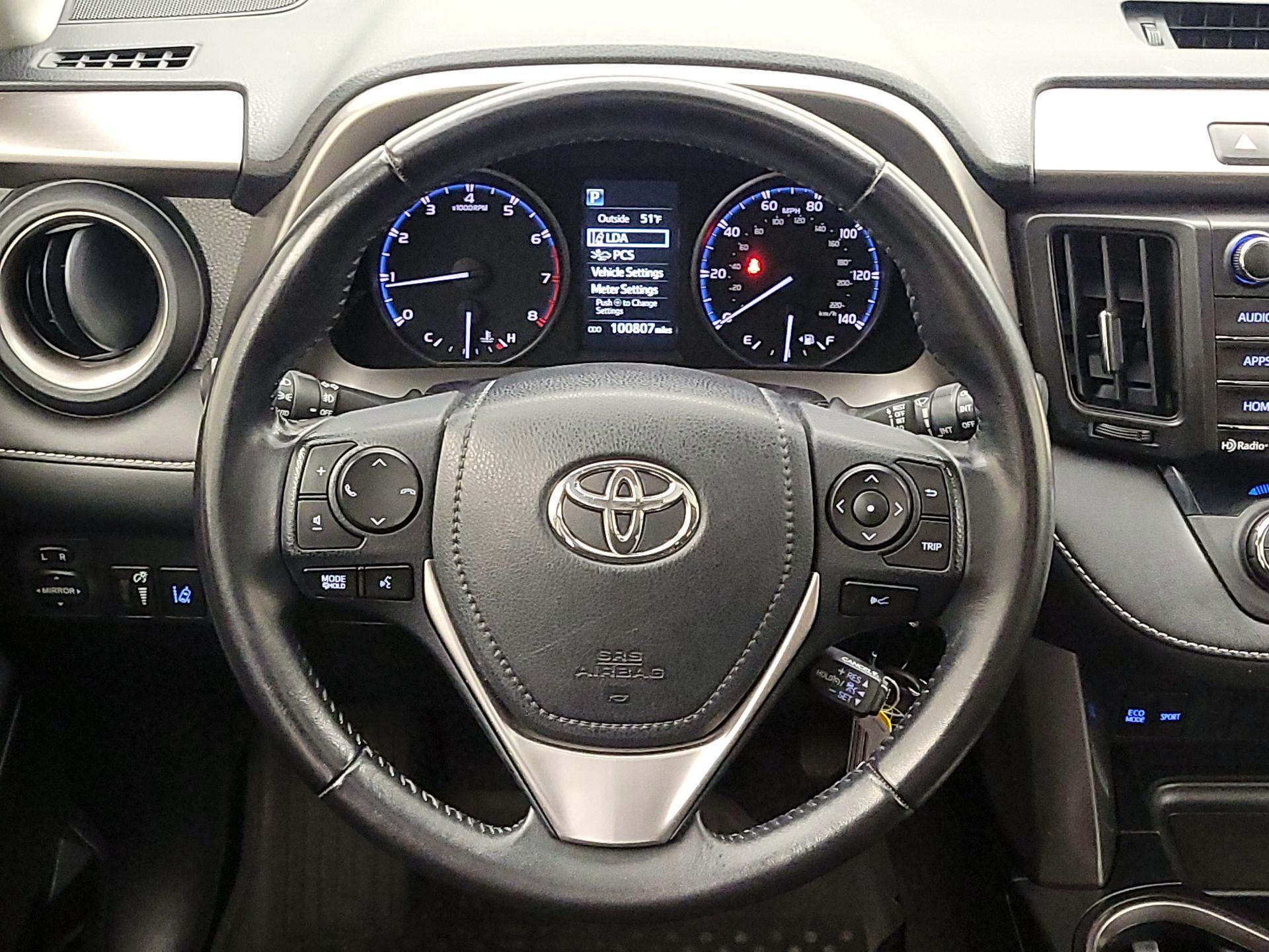 Thumbnail: 2017 Toyota RAV4 - 10