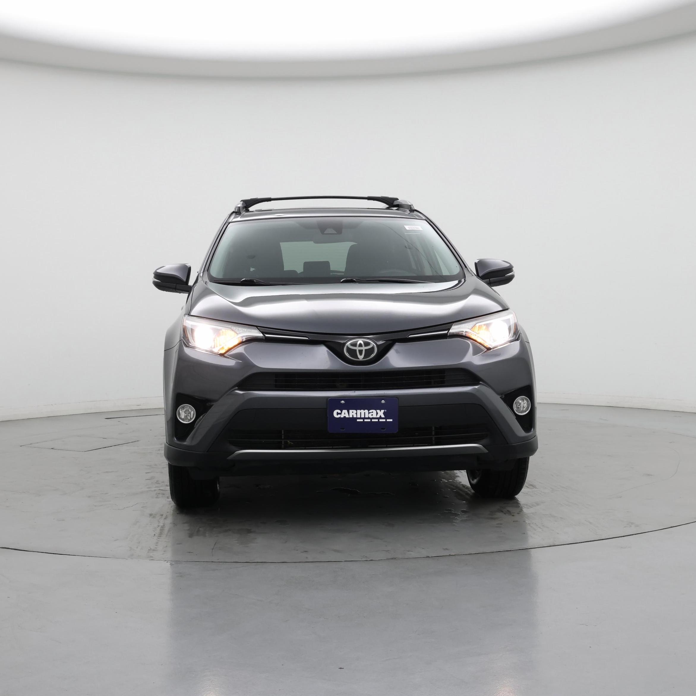 Thumbnail: 2017 Toyota RAV4 - 5