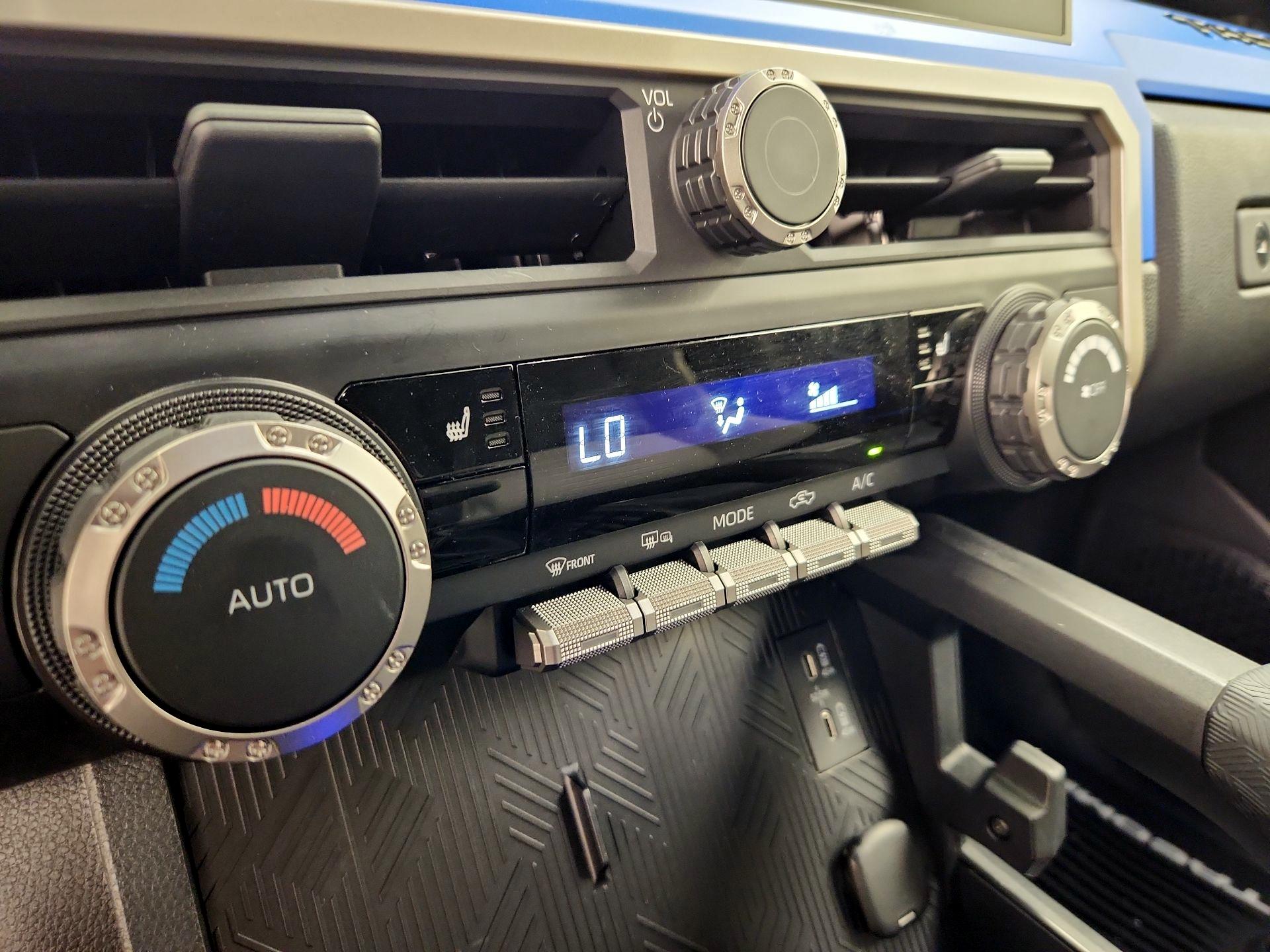 Thumbnail: 2025 Toyota Tacoma - 17