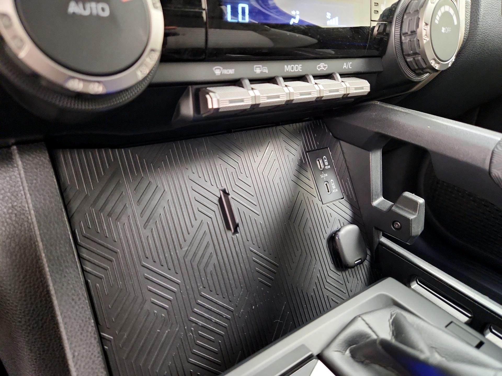 Thumbnail: 2025 Toyota Tacoma - 19