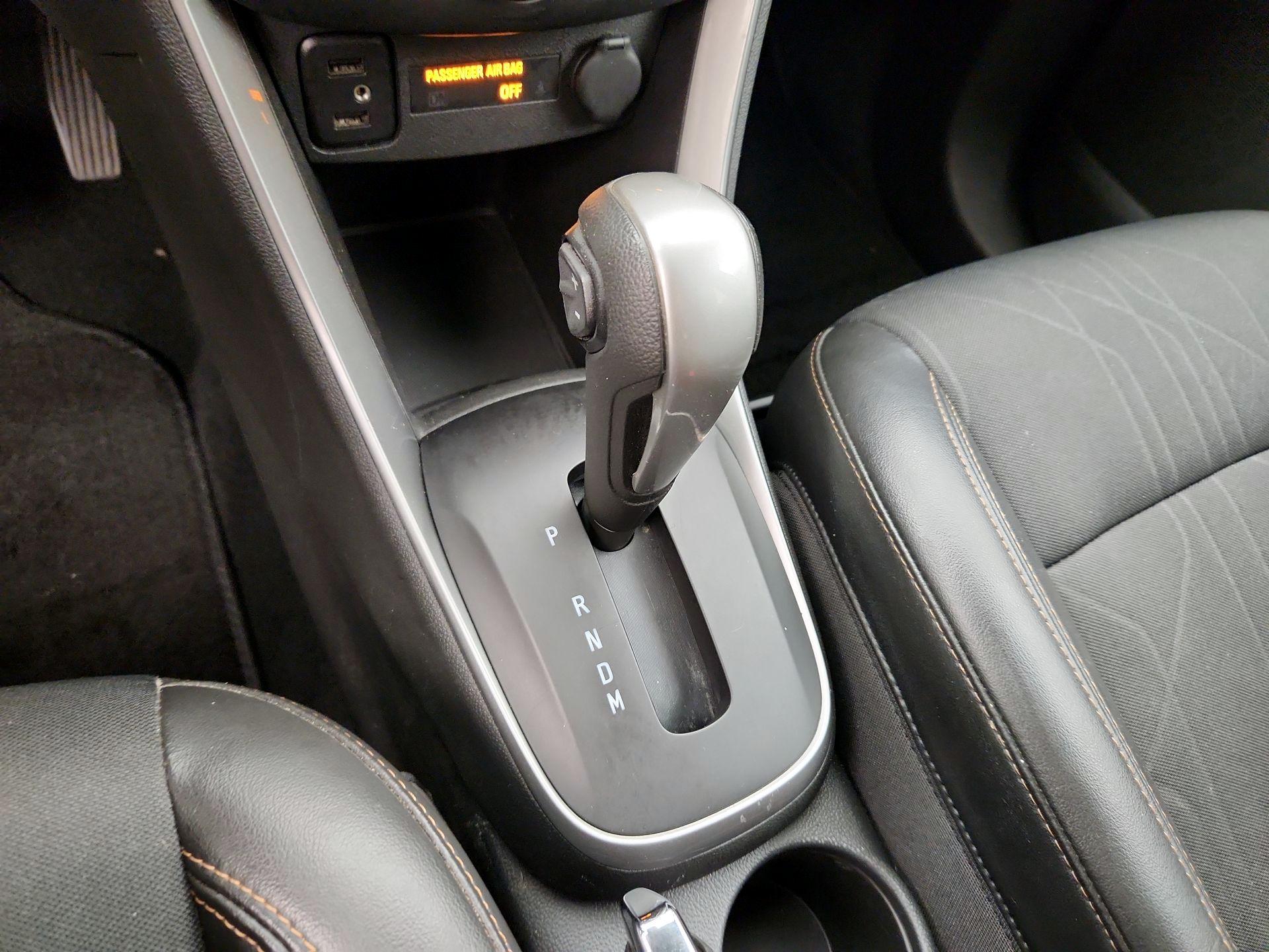 Thumbnail: 2017 Chevrolet Trax - 17