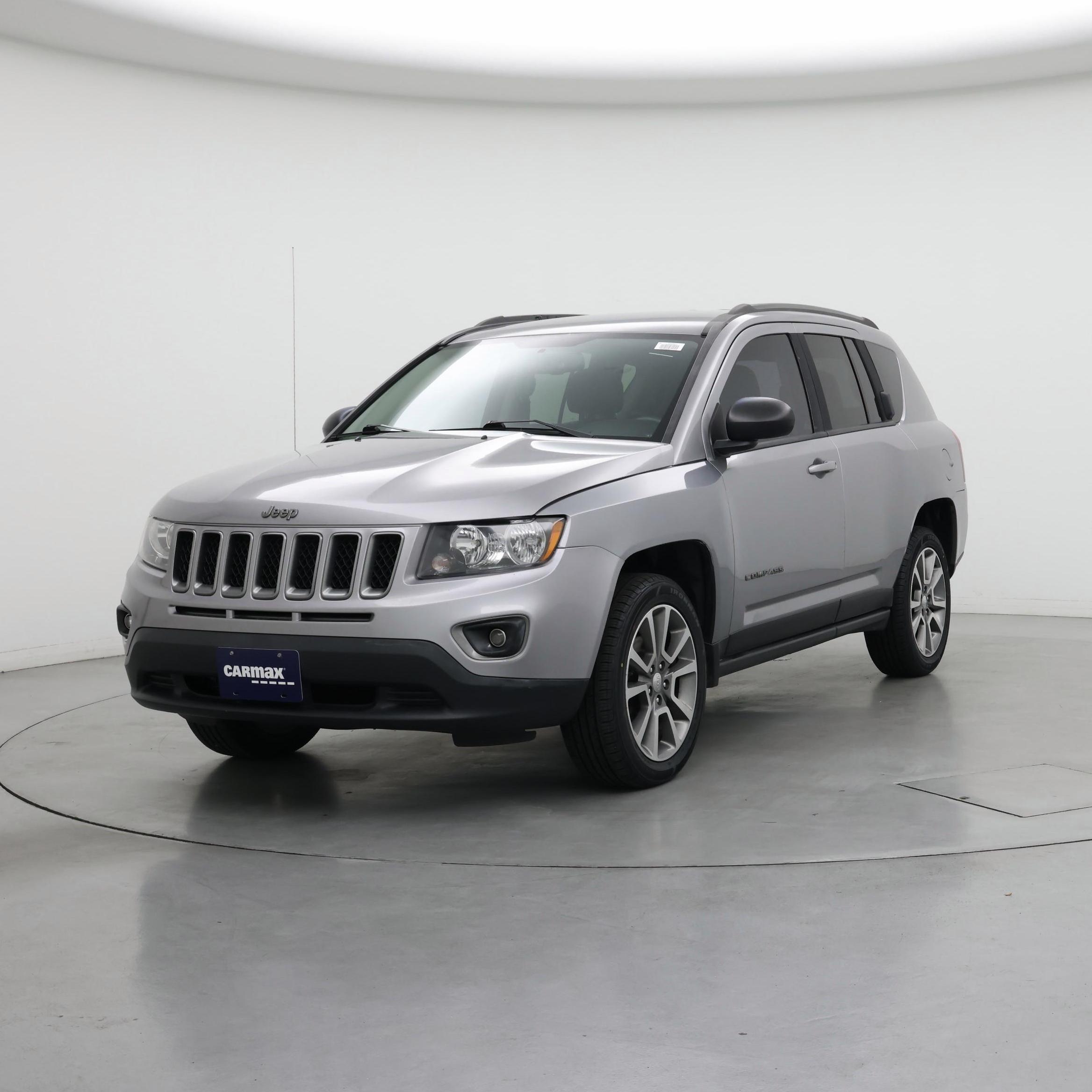Thumbnail: 2016 Jeep Compass - 4