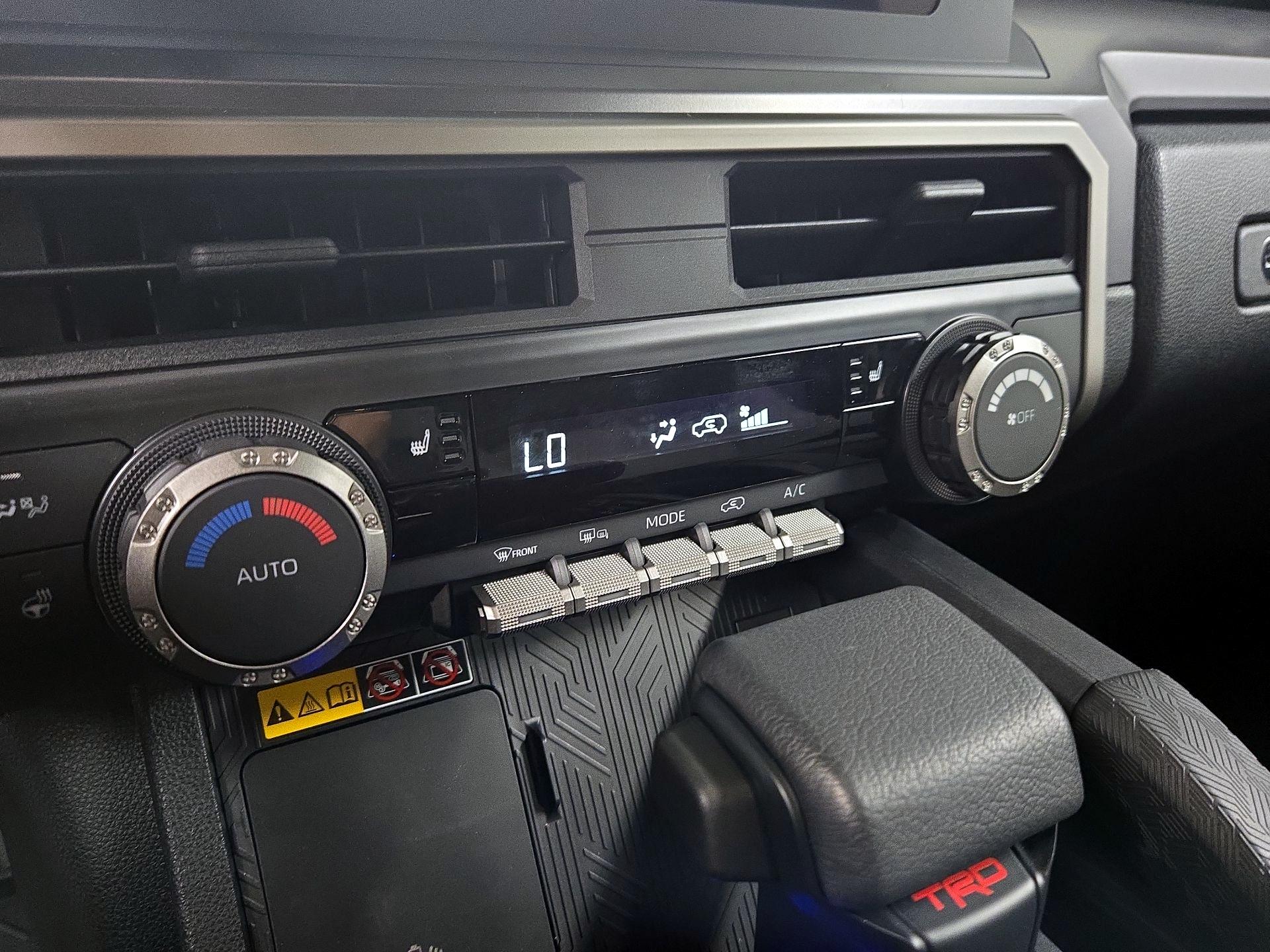 Thumbnail: 2025 Toyota 4Runner - 16