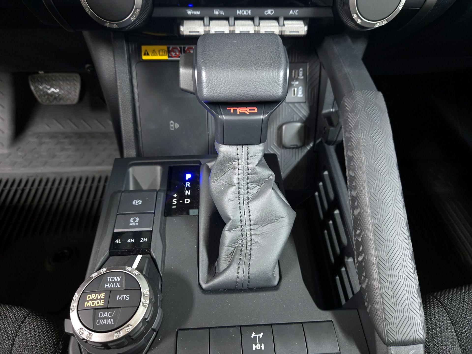 Thumbnail: 2025 Toyota 4Runner - 17