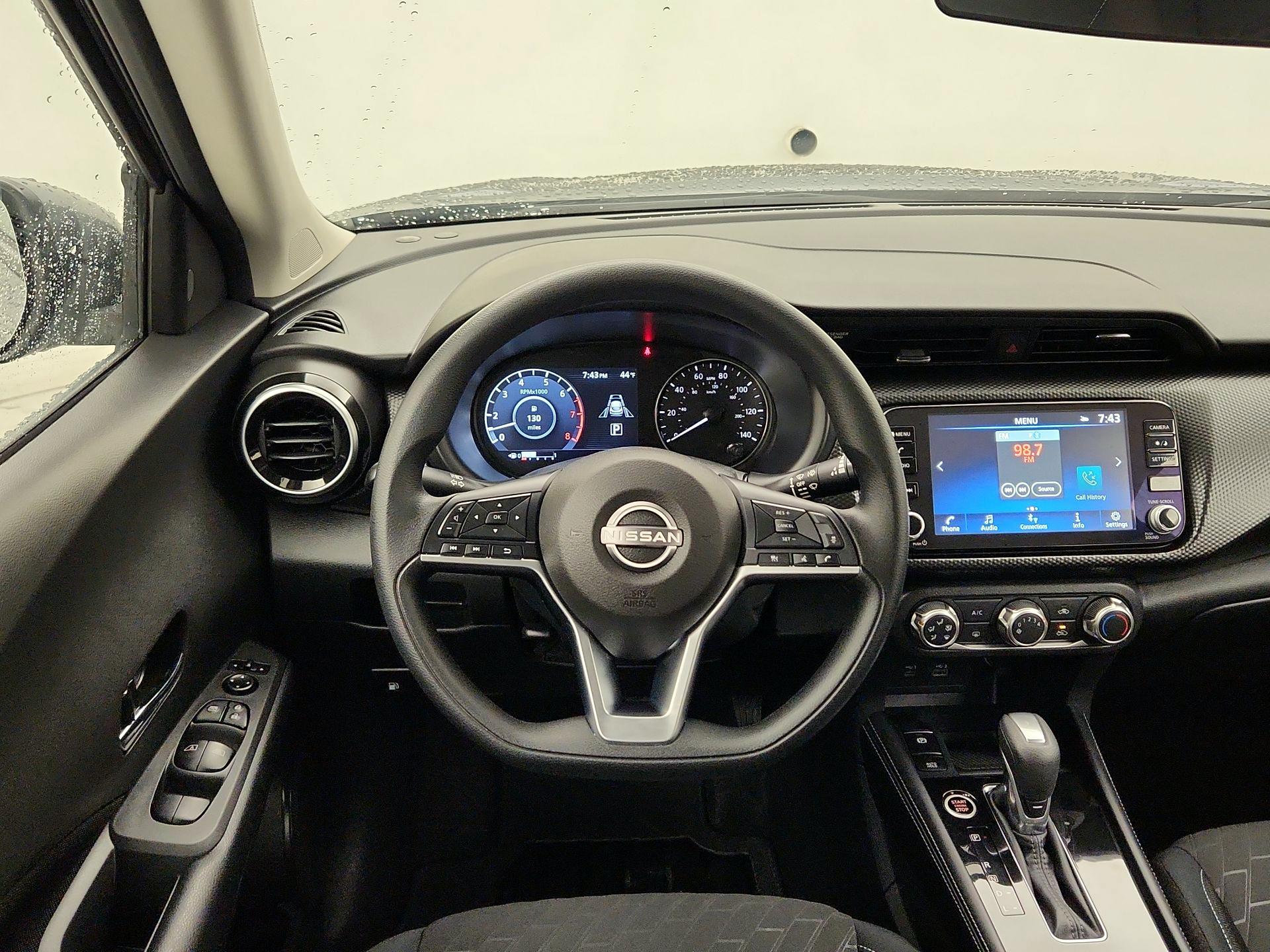 Thumbnail: 2024 Nissan Kicks - 10