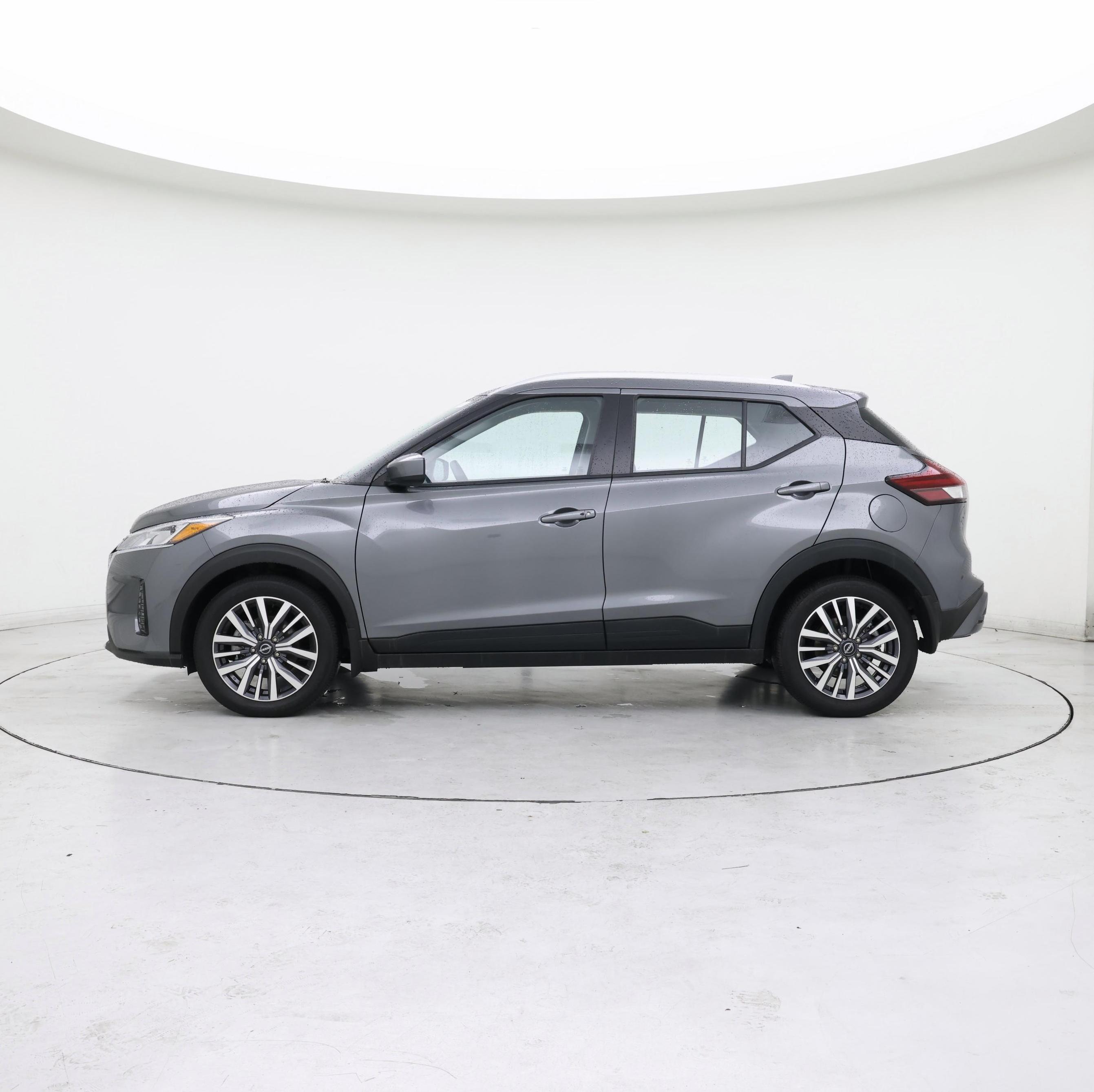 Thumbnail: 2024 Nissan Kicks - 3