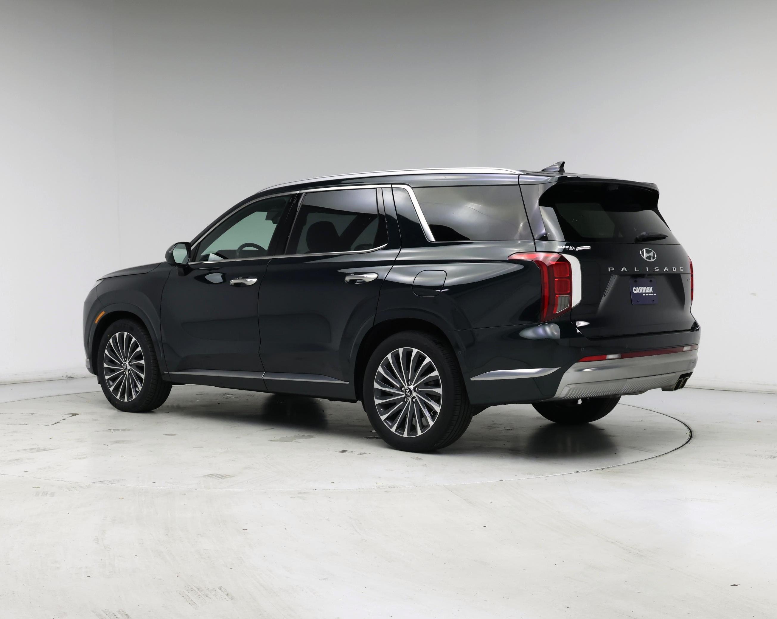 Thumbnail: 2023 Hyundai Palisade - 2