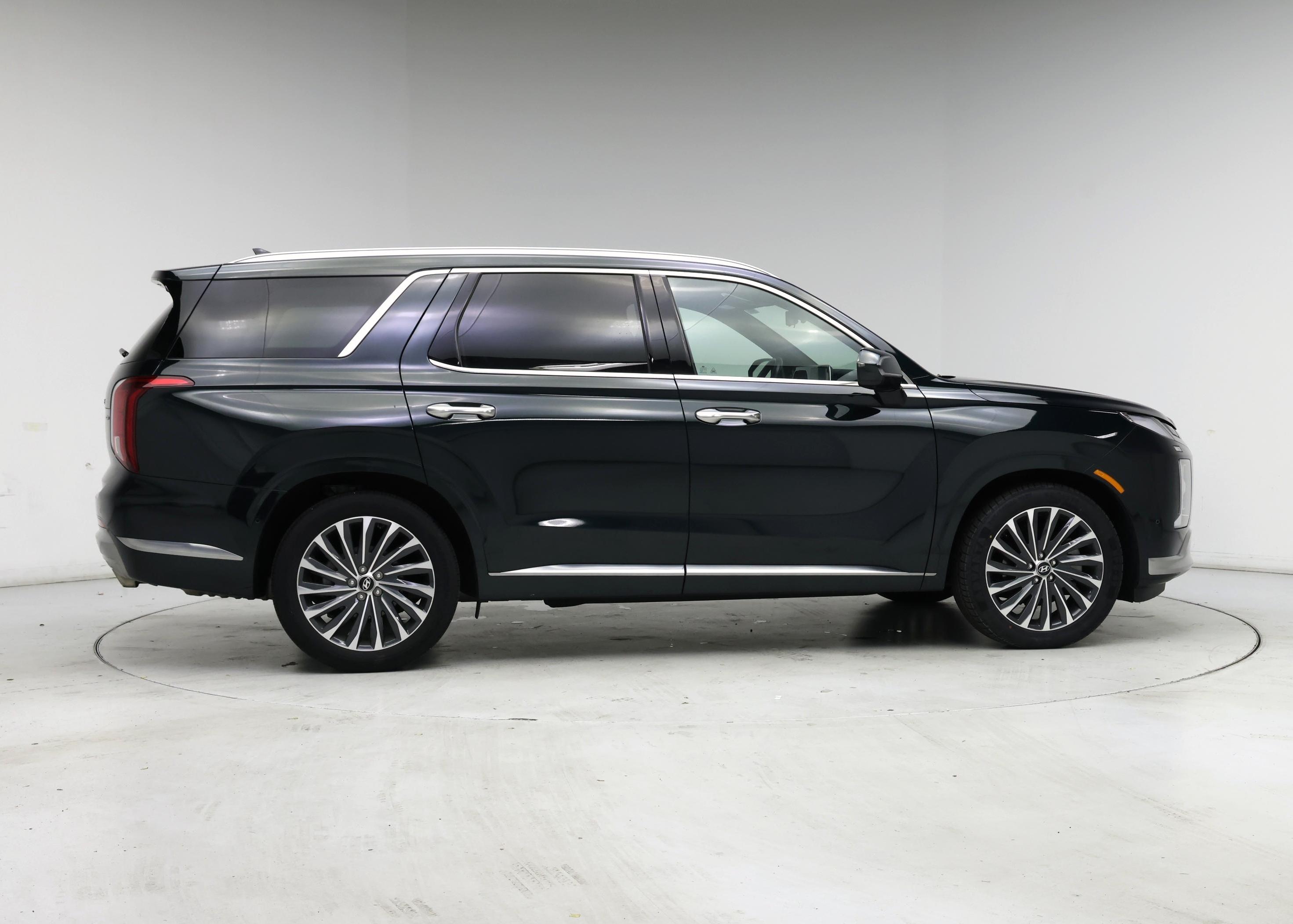 Thumbnail: 2023 Hyundai Palisade - 7