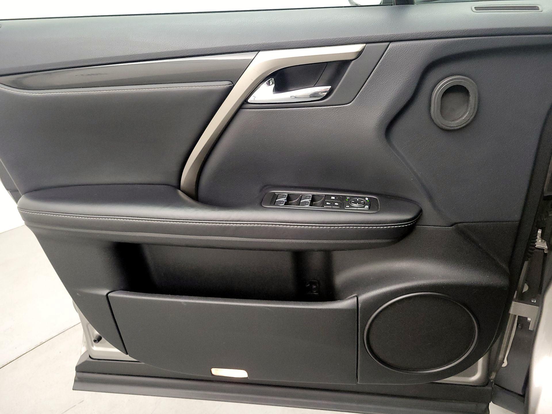 Thumbnail: 2018 Lexus RX - 12