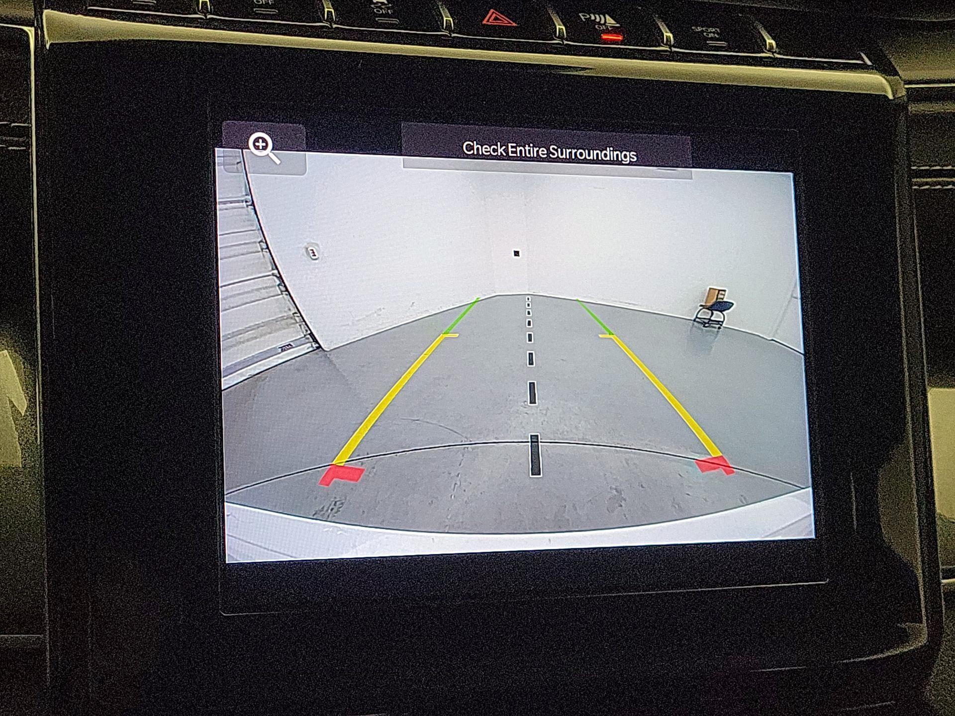 Thumbnail: 2023 Jeep Grand Cherokee - 14