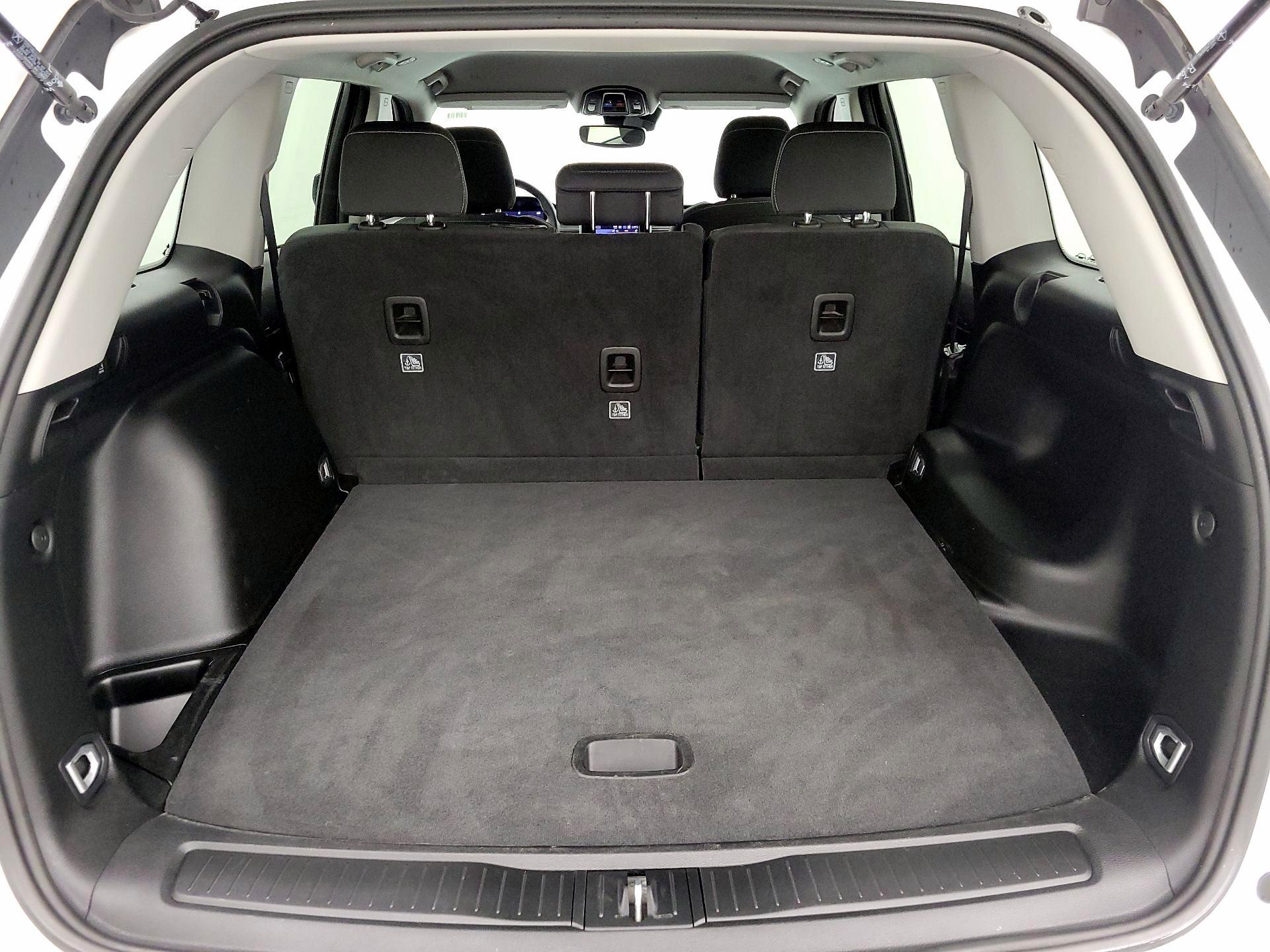 Thumbnail: 2023 Jeep Grand Cherokee - 20