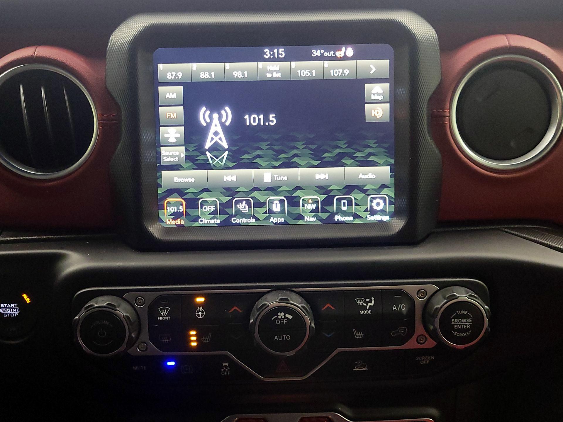 Thumbnail: 2023 Jeep Wrangler - 16