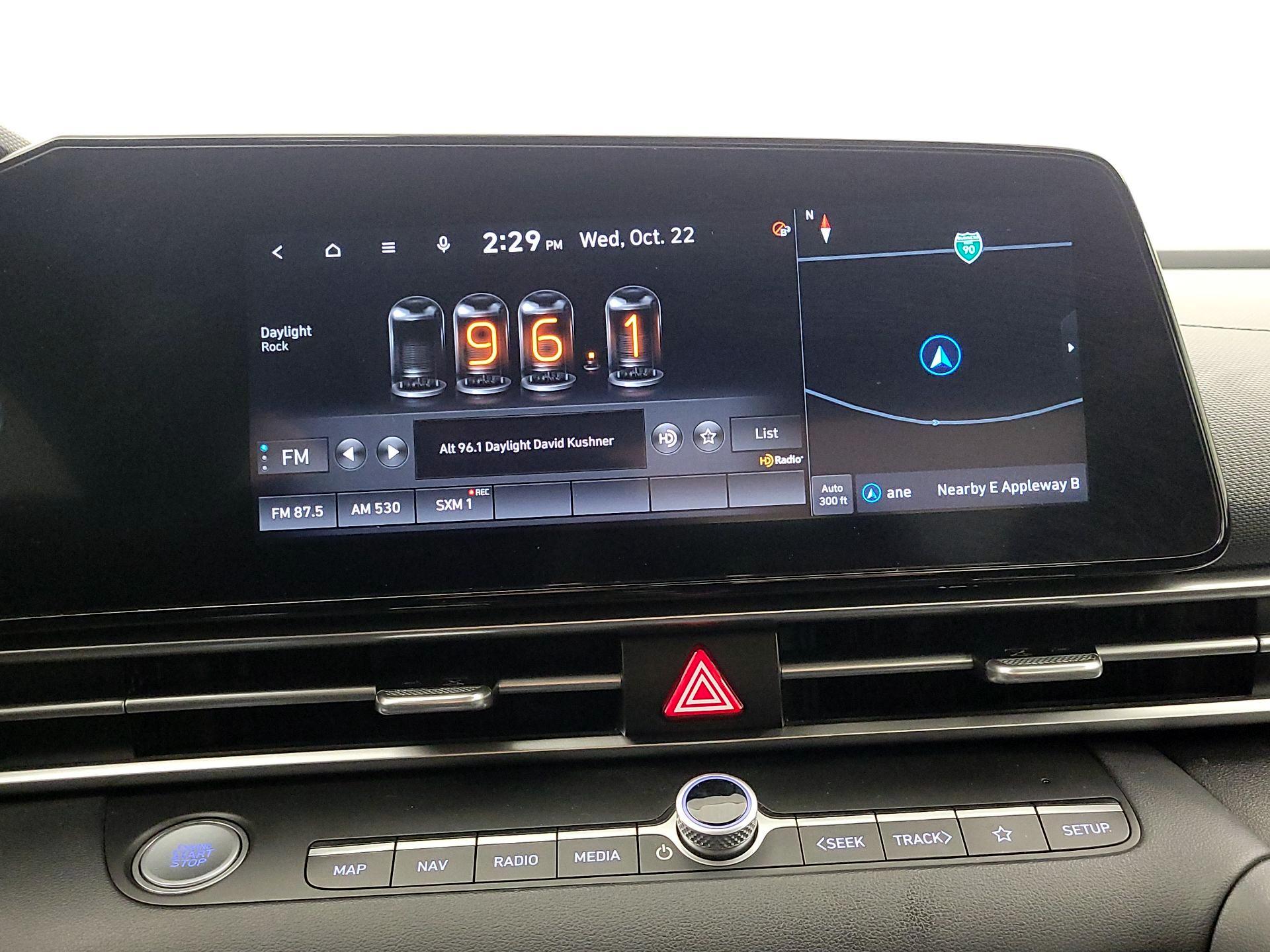 Thumbnail: 2023 Hyundai Elantra - 16