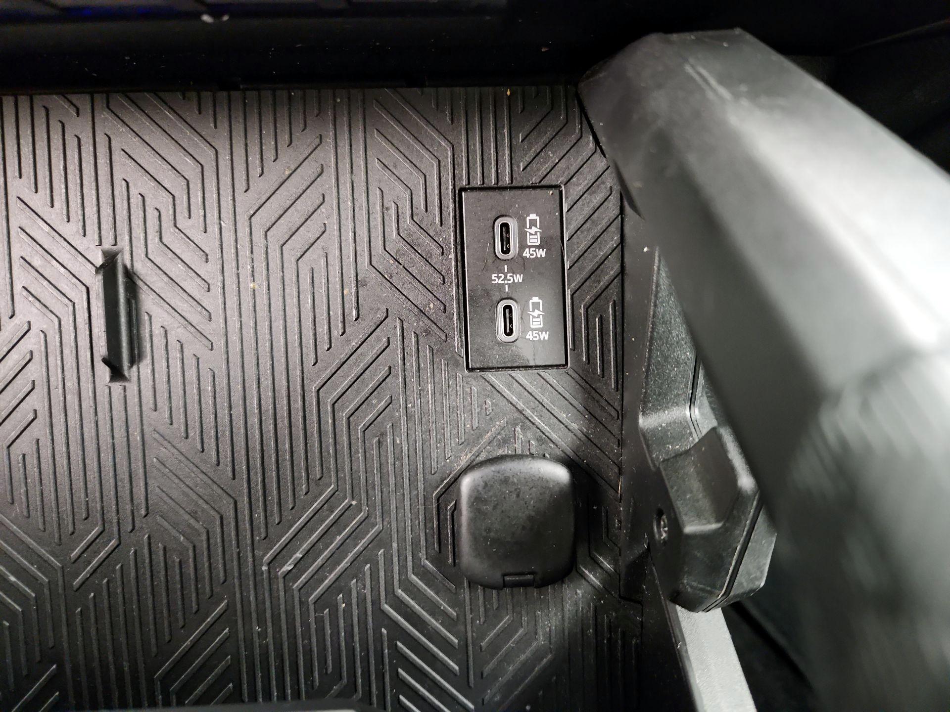 Thumbnail: 2024 Toyota Tacoma - 18