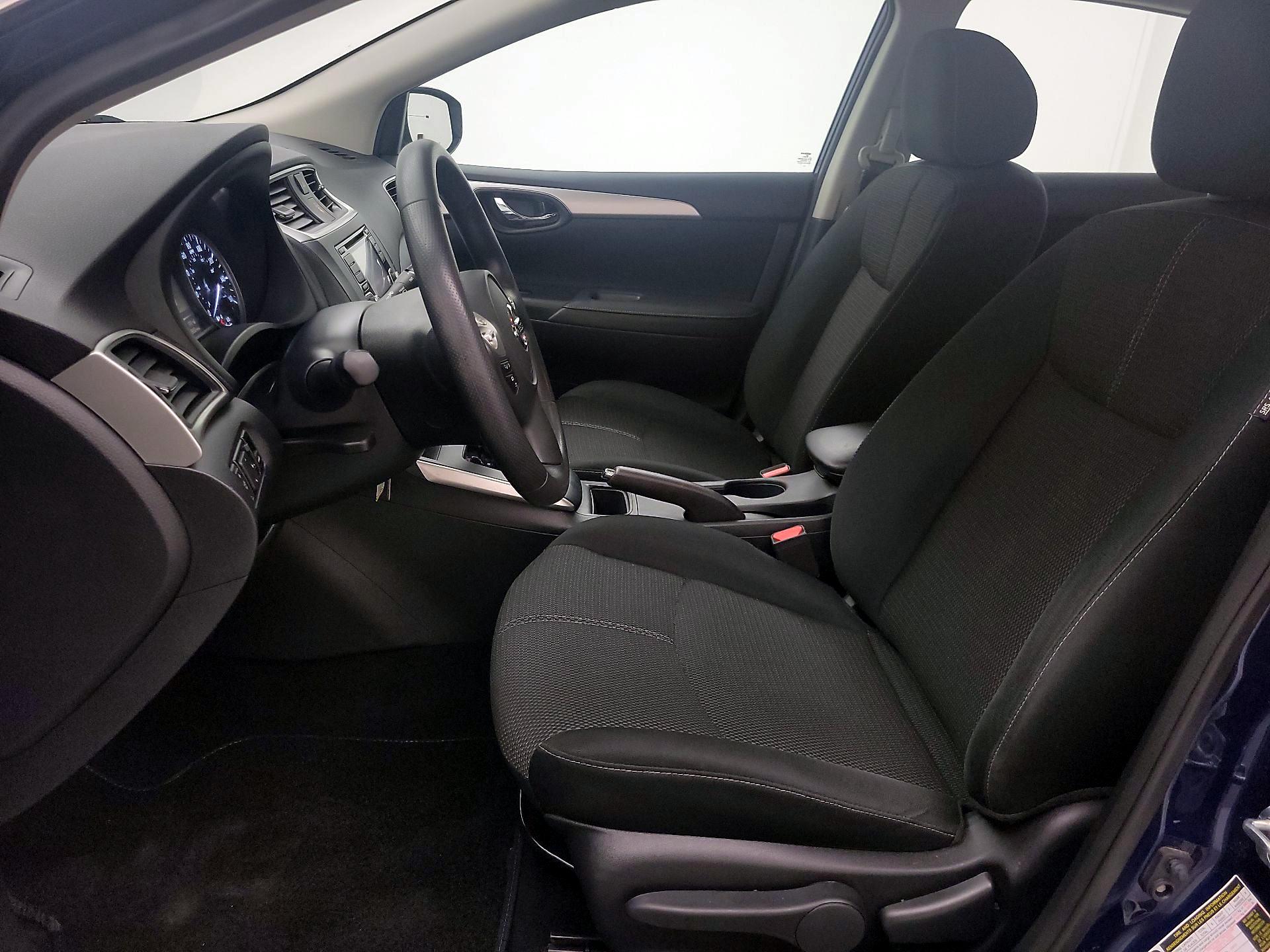 Thumbnail: 2018 Nissan Sentra - 11