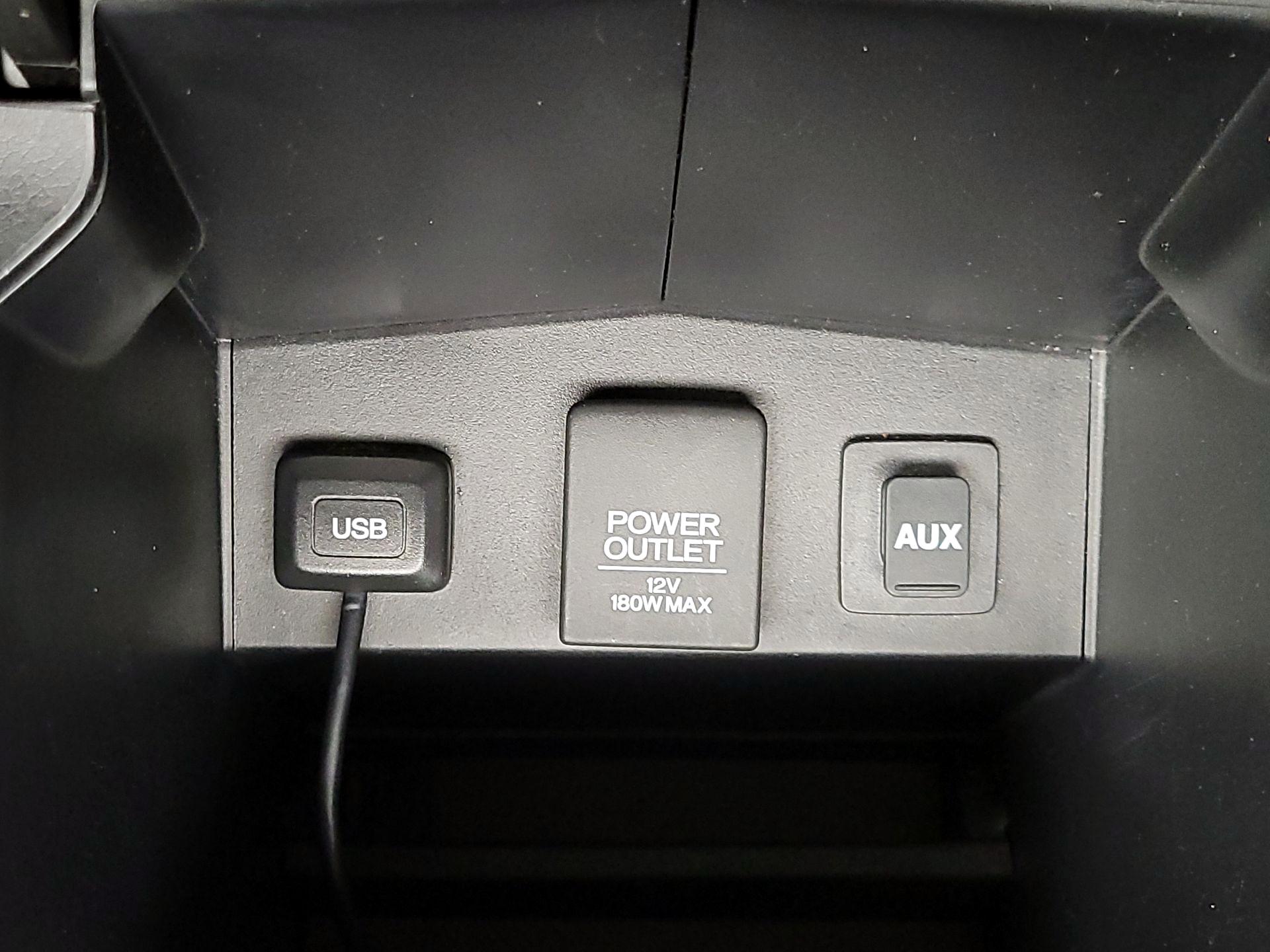 Thumbnail: 2016 Honda CR-V - 18