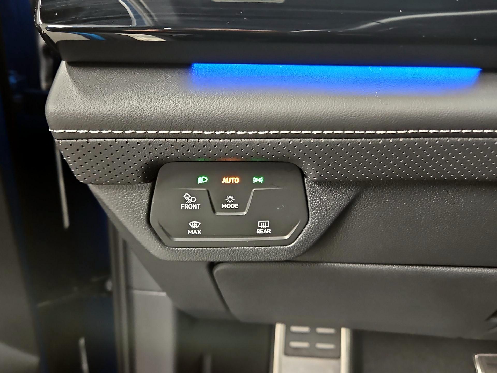 Thumbnail: 2024 Volkswagen Atlas - 13