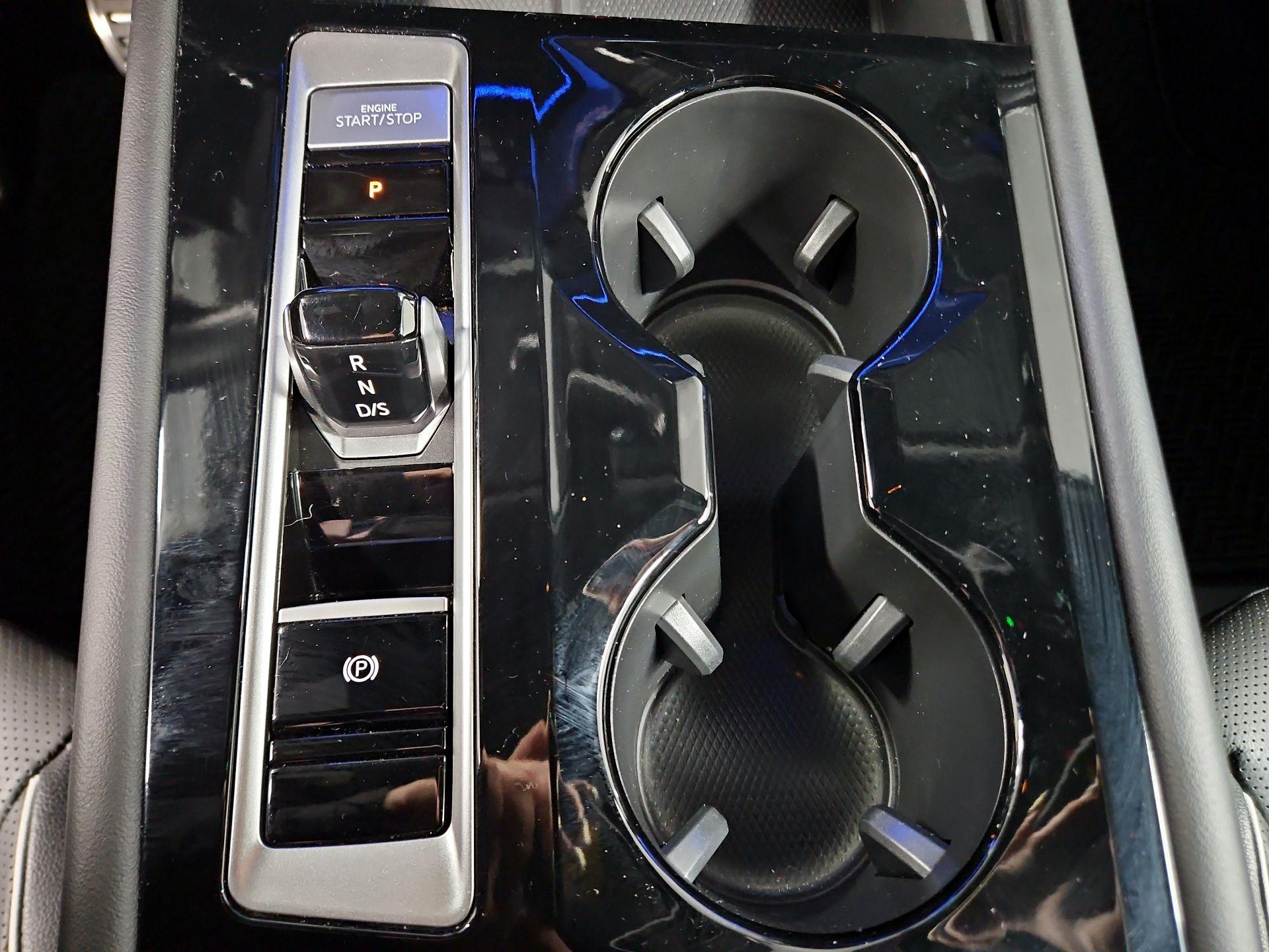 Thumbnail: 2024 Volkswagen Atlas - 17