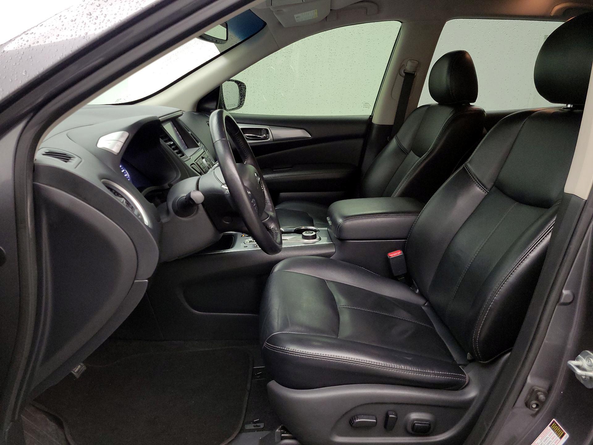 Thumbnail: 2019 Nissan Pathfinder - 11