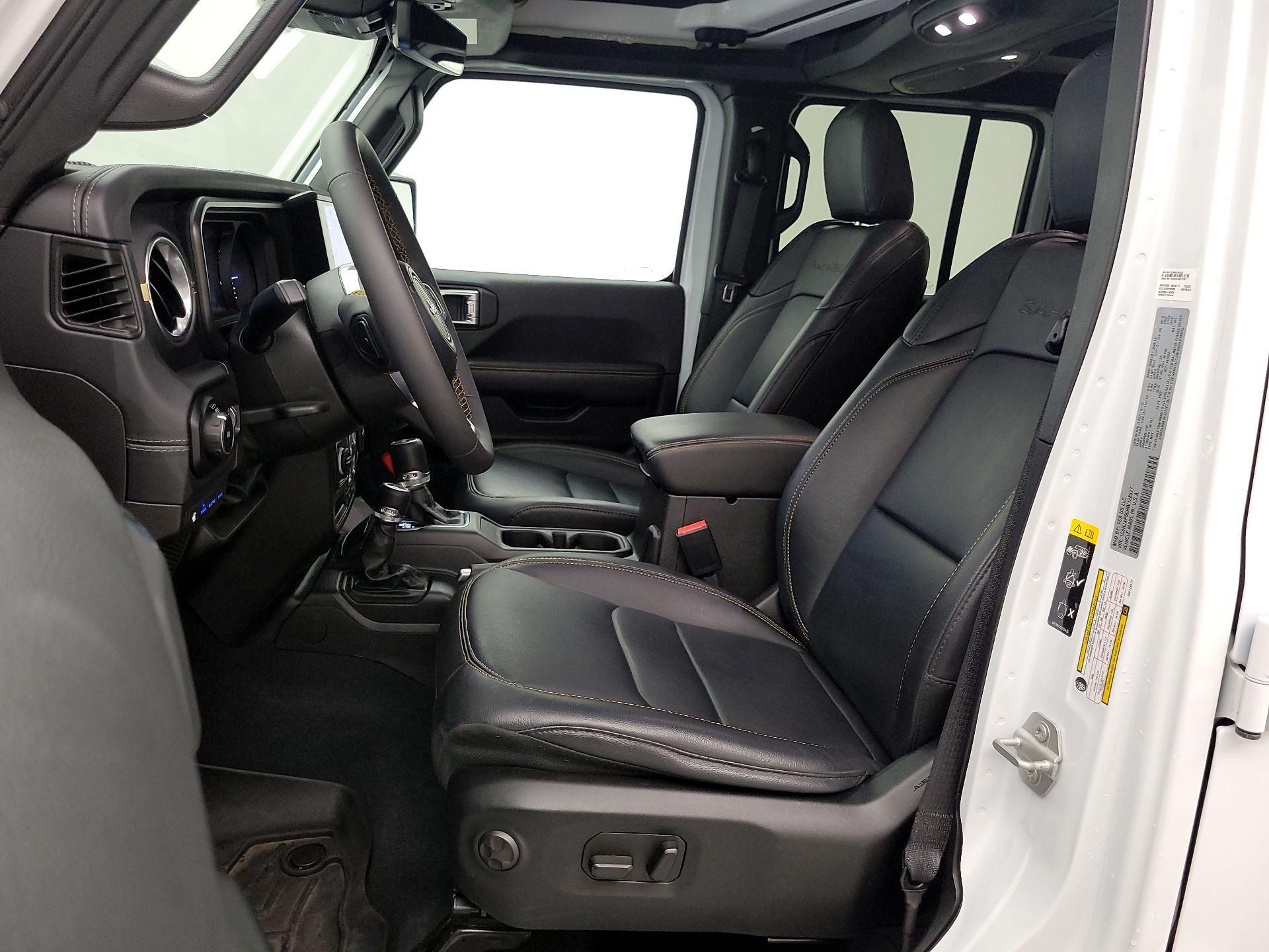 Thumbnail: 2024 Jeep Wrangler - 11