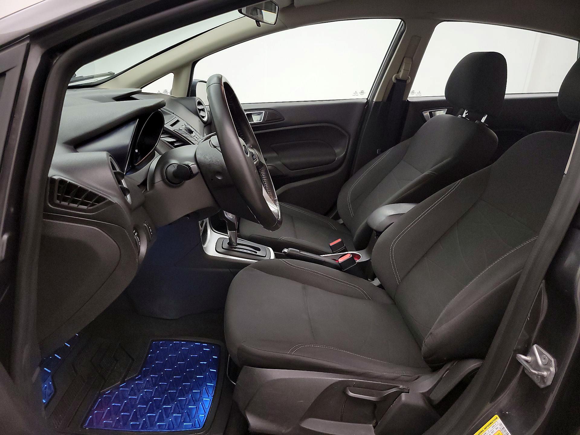 Thumbnail: 2015 Ford Fiesta - 11