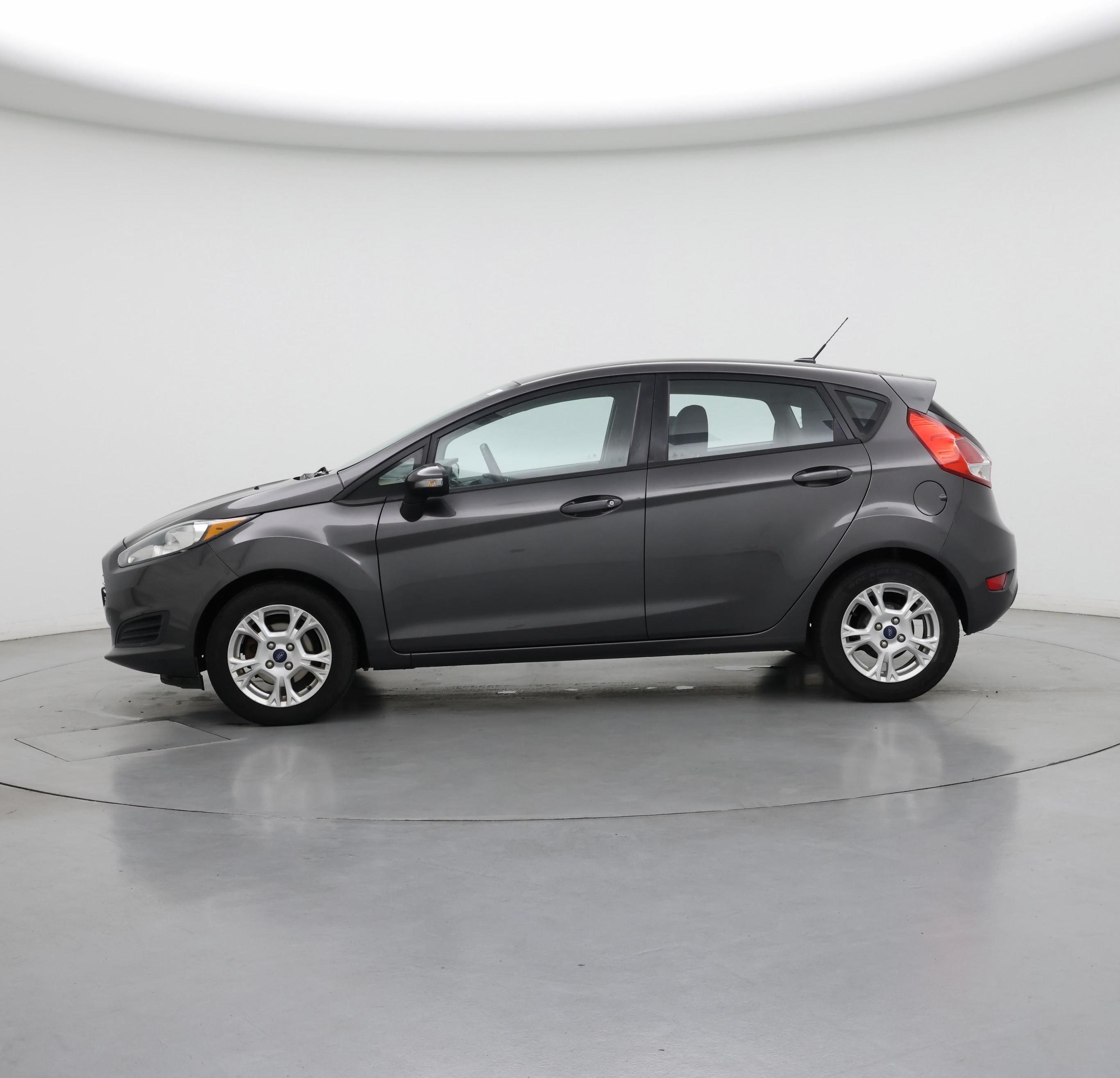 Thumbnail: 2015 Ford Fiesta - 3