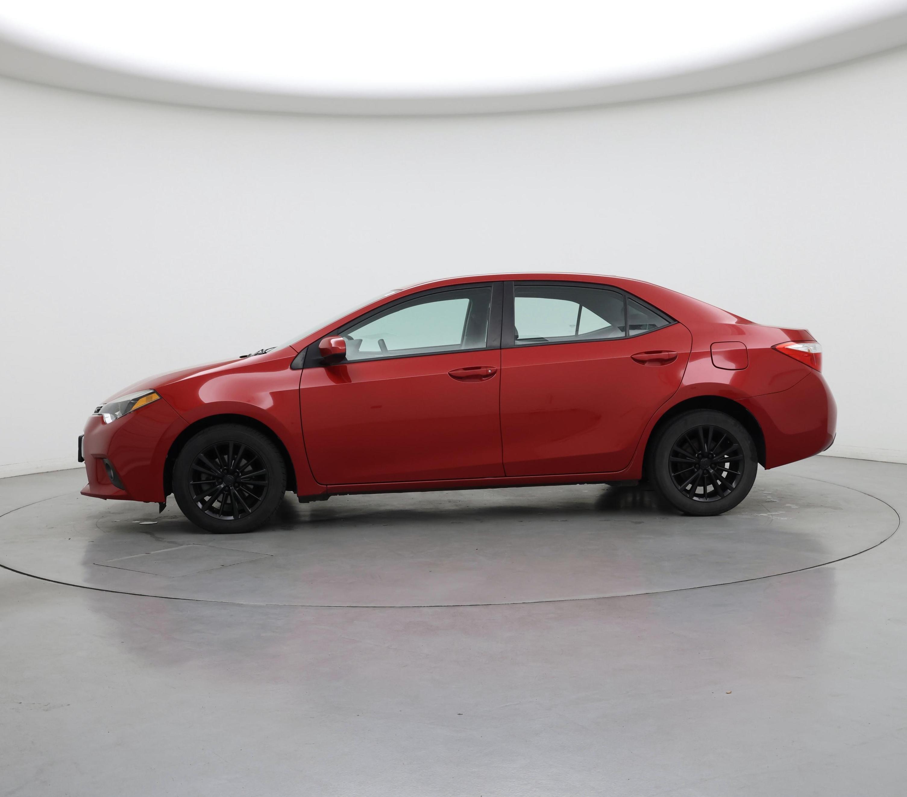 Thumbnail: 2015 Toyota Corolla - 3