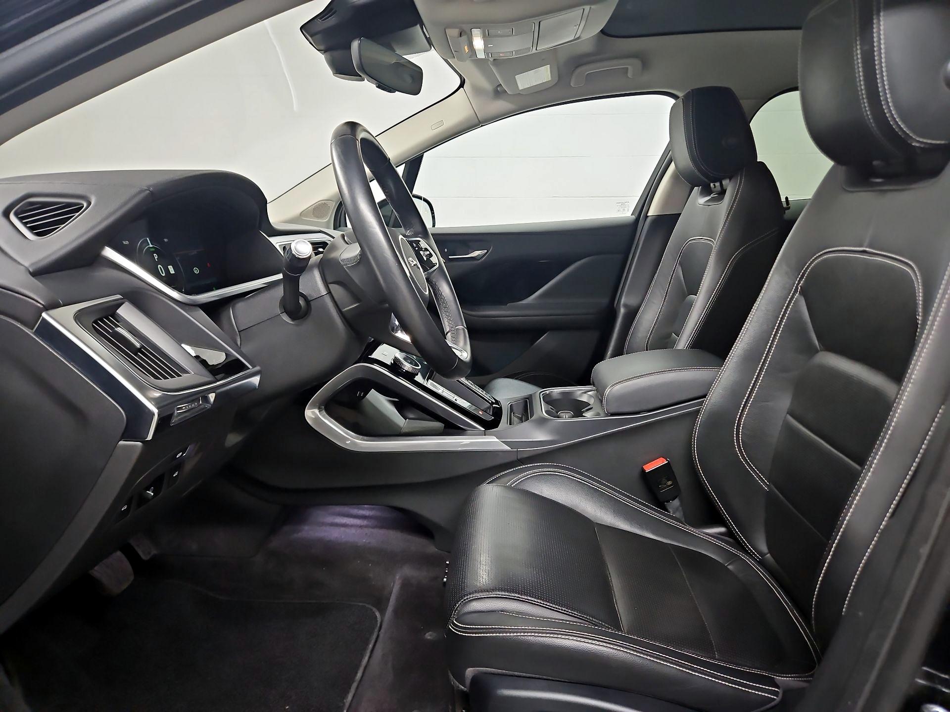 Thumbnail: 2020 Jaguar I-Pace - 11