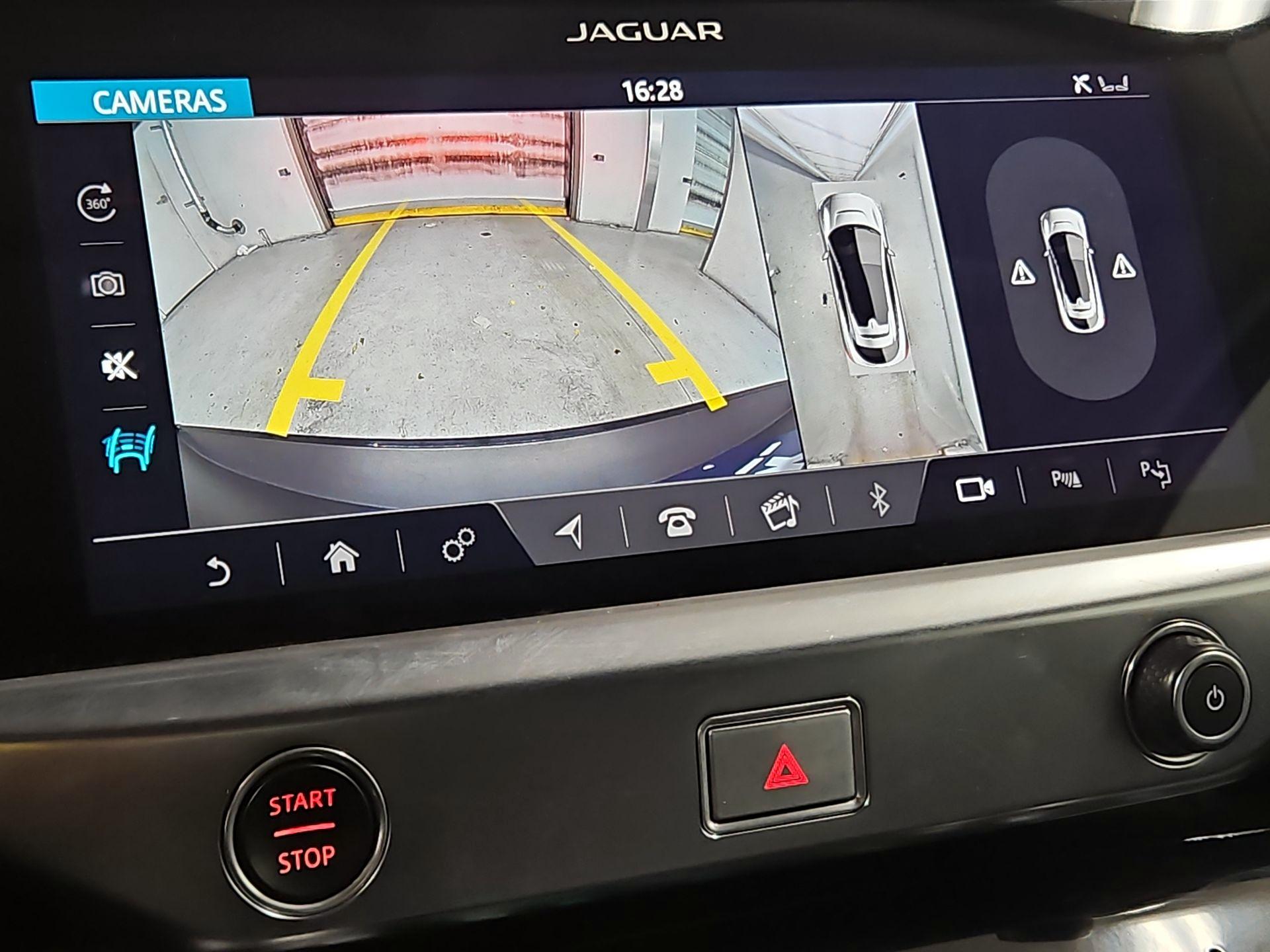 Thumbnail: 2020 Jaguar I-Pace - 14